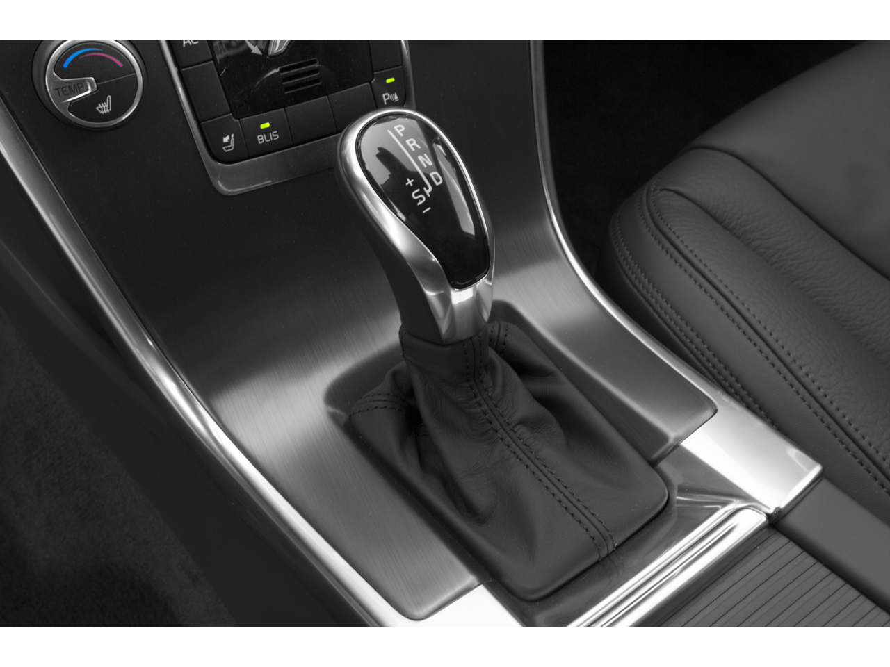 2015 Volvo XC60 T5 Drive-E Premier