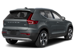 2025 Volvo XC40 B5 Ultra Bright Theme
