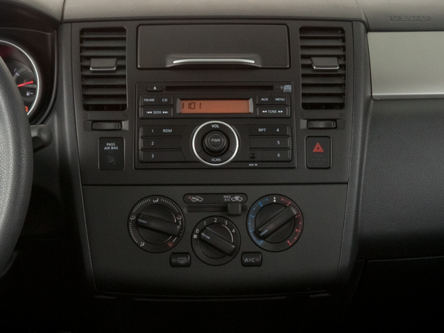 2012 Nissan Versa 1.8 S