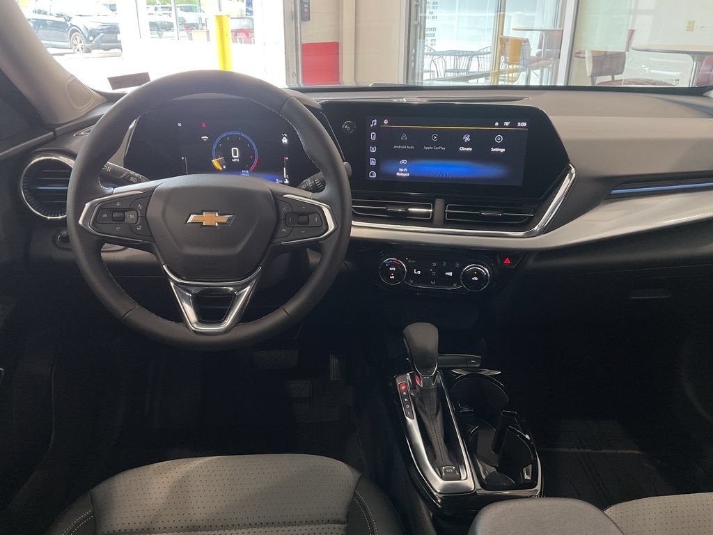 2026 Chevrolet Trax LT - Photo 31