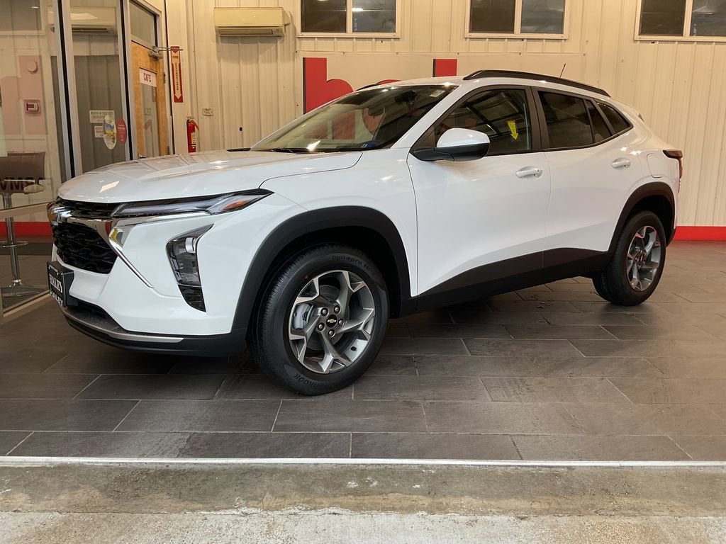 2026 Chevrolet Trax LT's photo