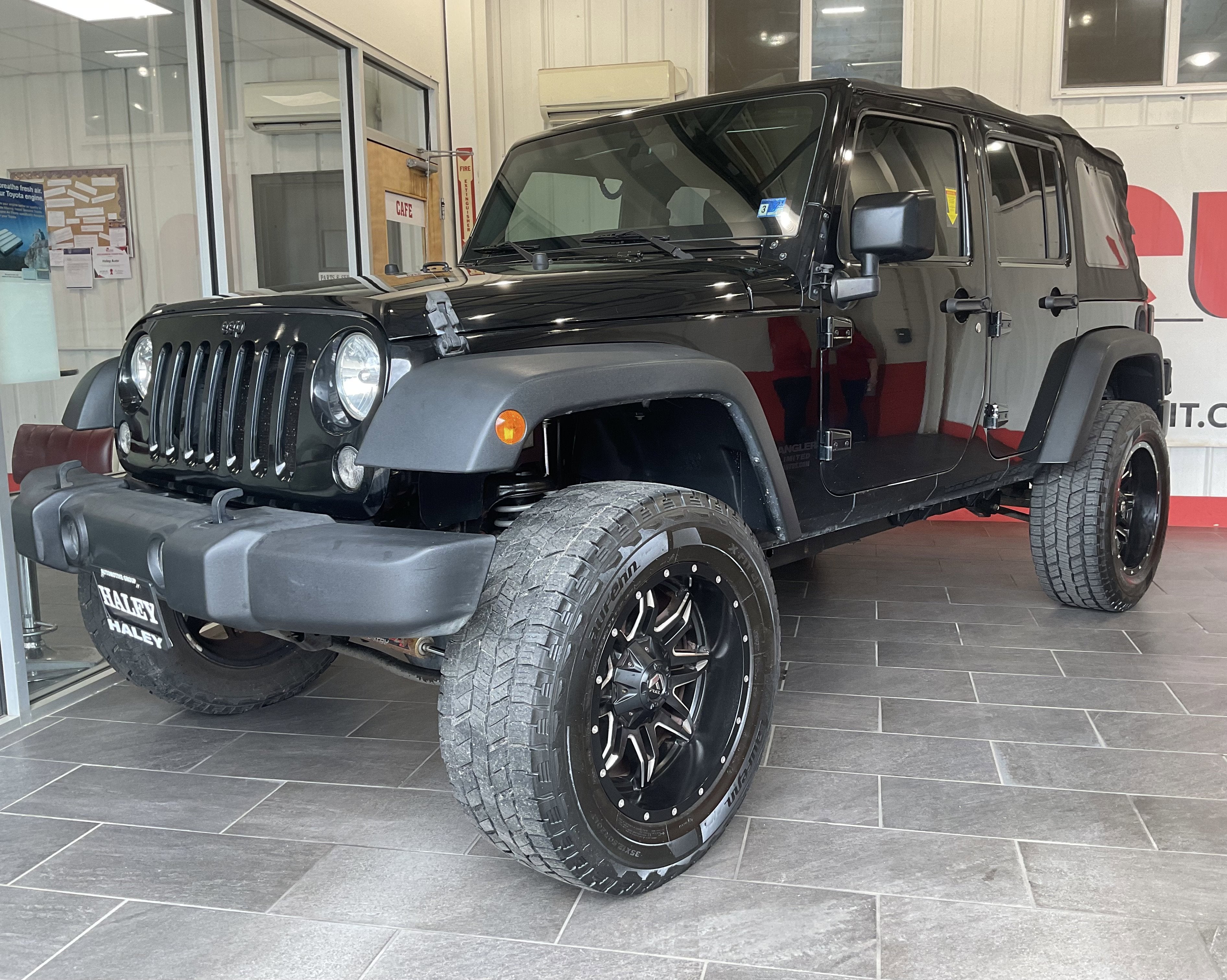 2016 Jeep Wrangler Unlimited Sport