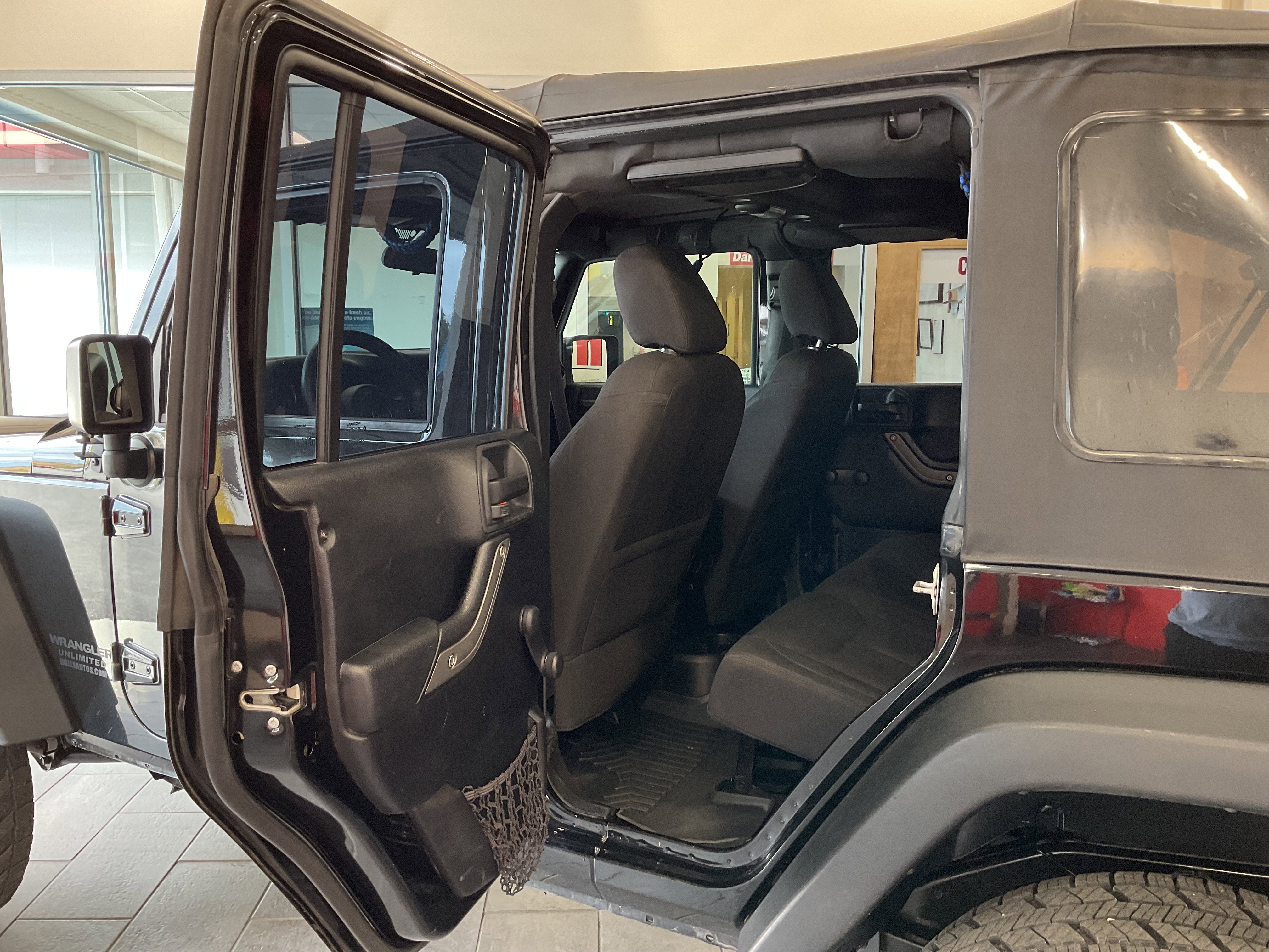 2016 Jeep Wrangler Unlimited Sport