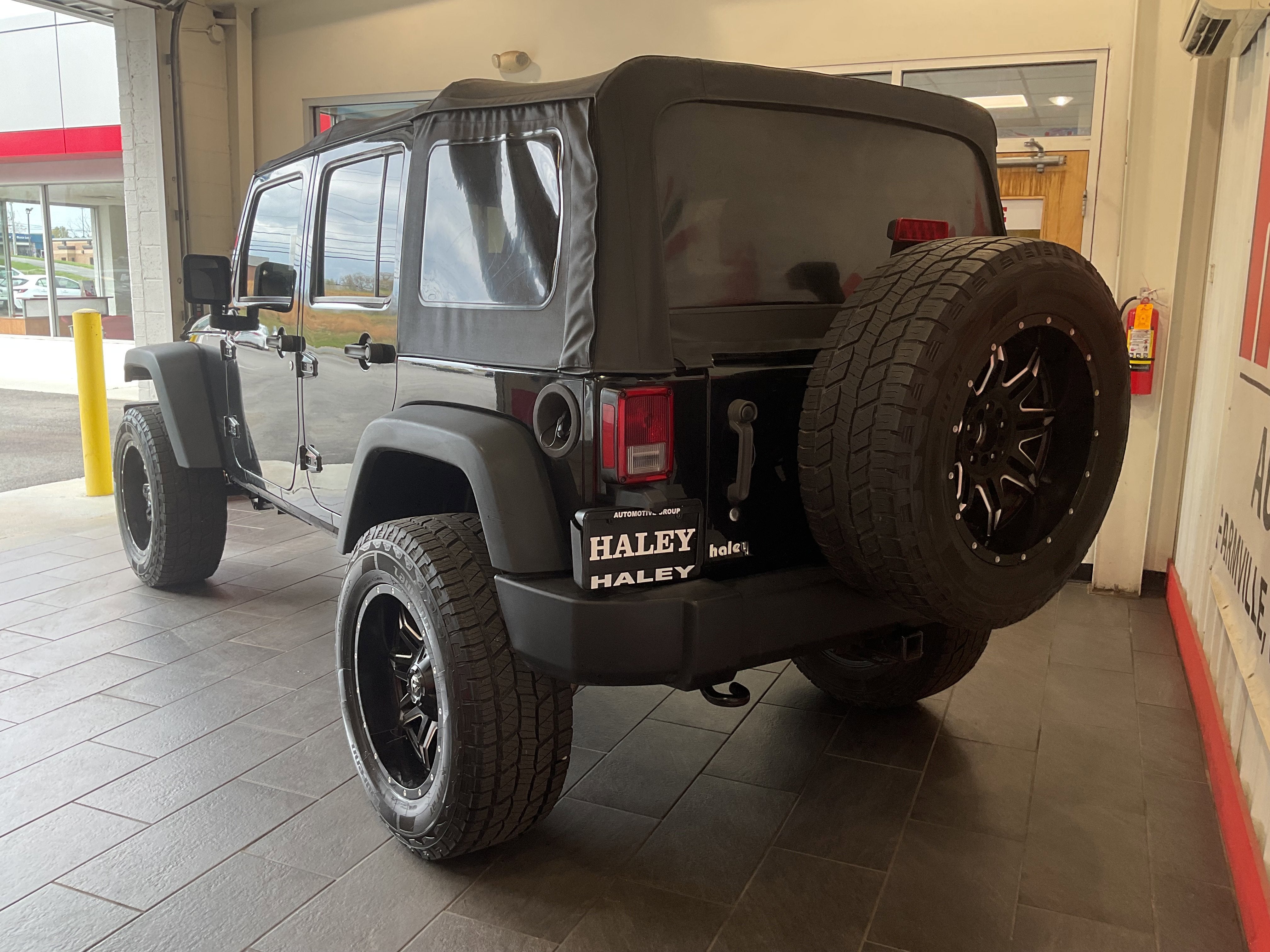 2016 Jeep Wrangler Unlimited Sport