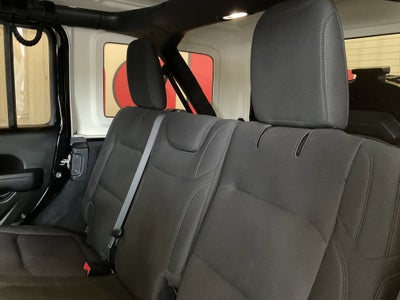 2022 Jeep Wrangler Unlimited Willys