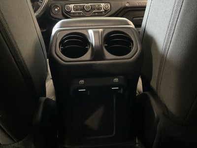 2022 Jeep Wrangler Unlimited Willys