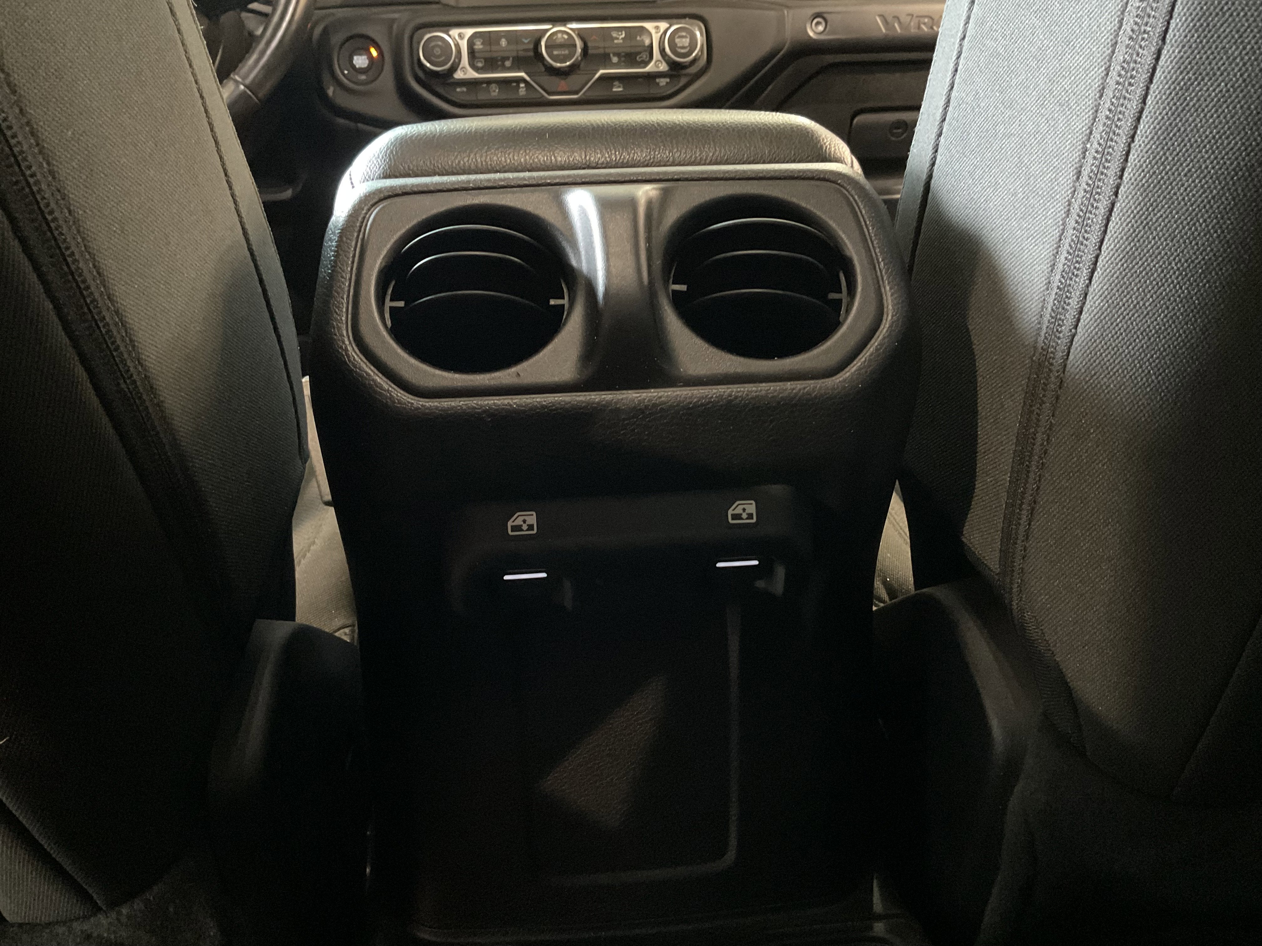 2022 Jeep Wrangler Unlimited Willys