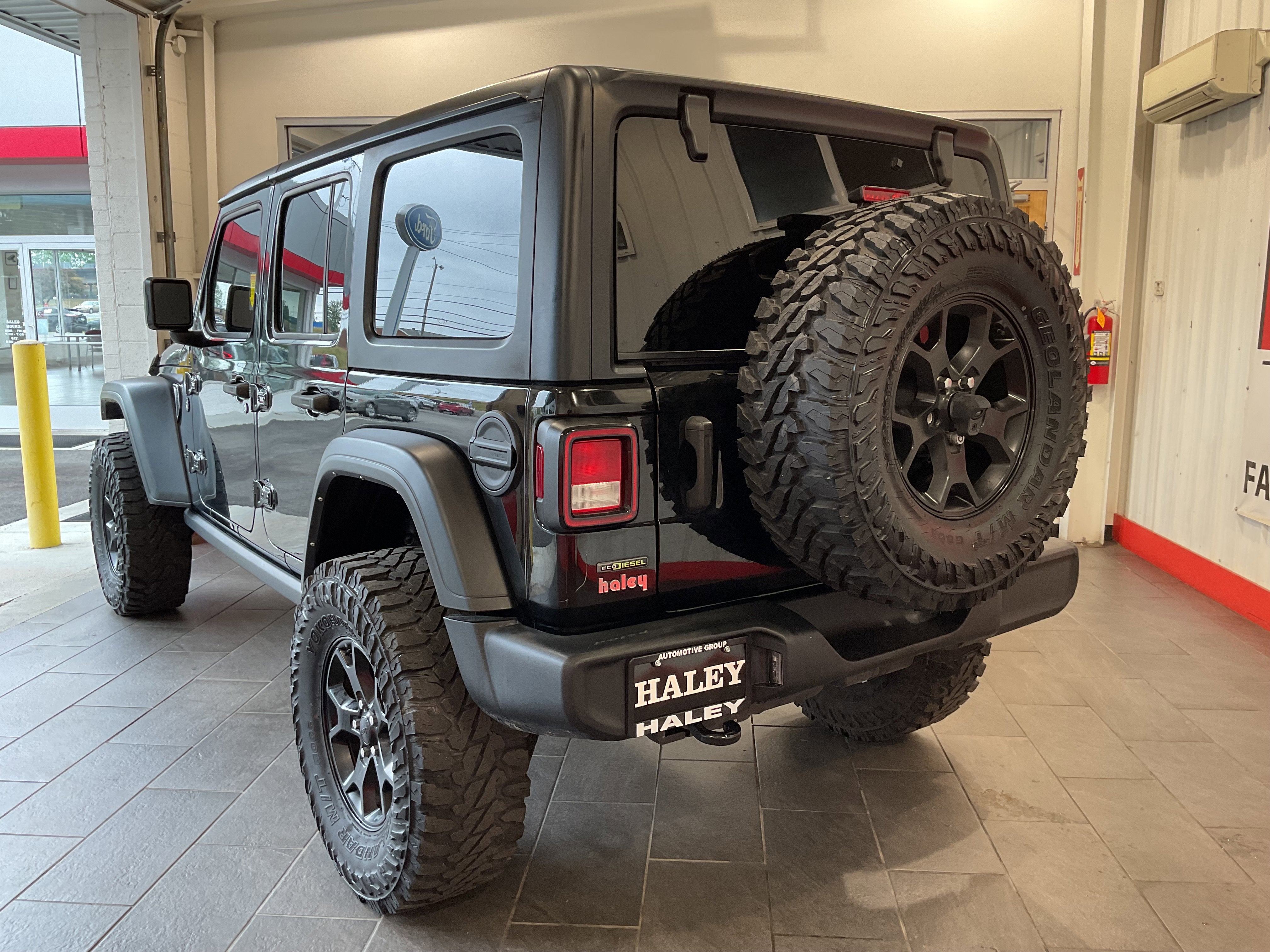 2022 Jeep Wrangler Unlimited Willys