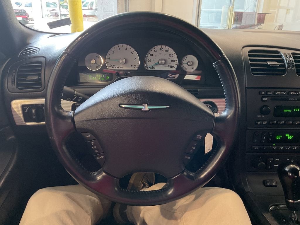 2004 Ford Thunderbird Base