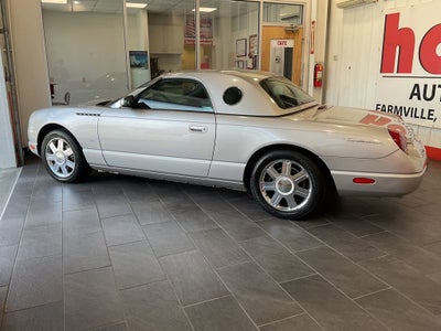 2004 Ford Thunderbird Base