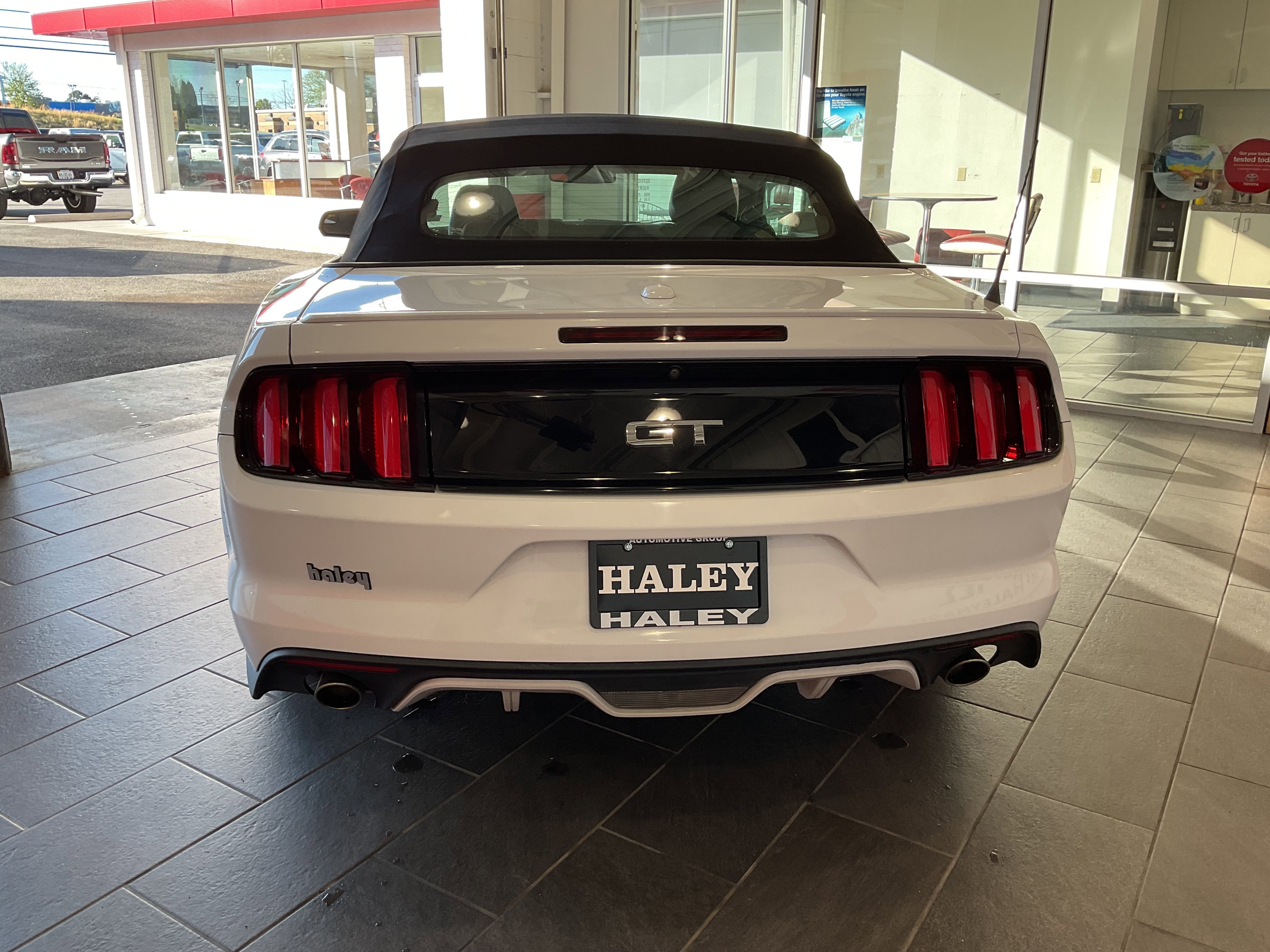 2017 Ford Mustang GT Premium