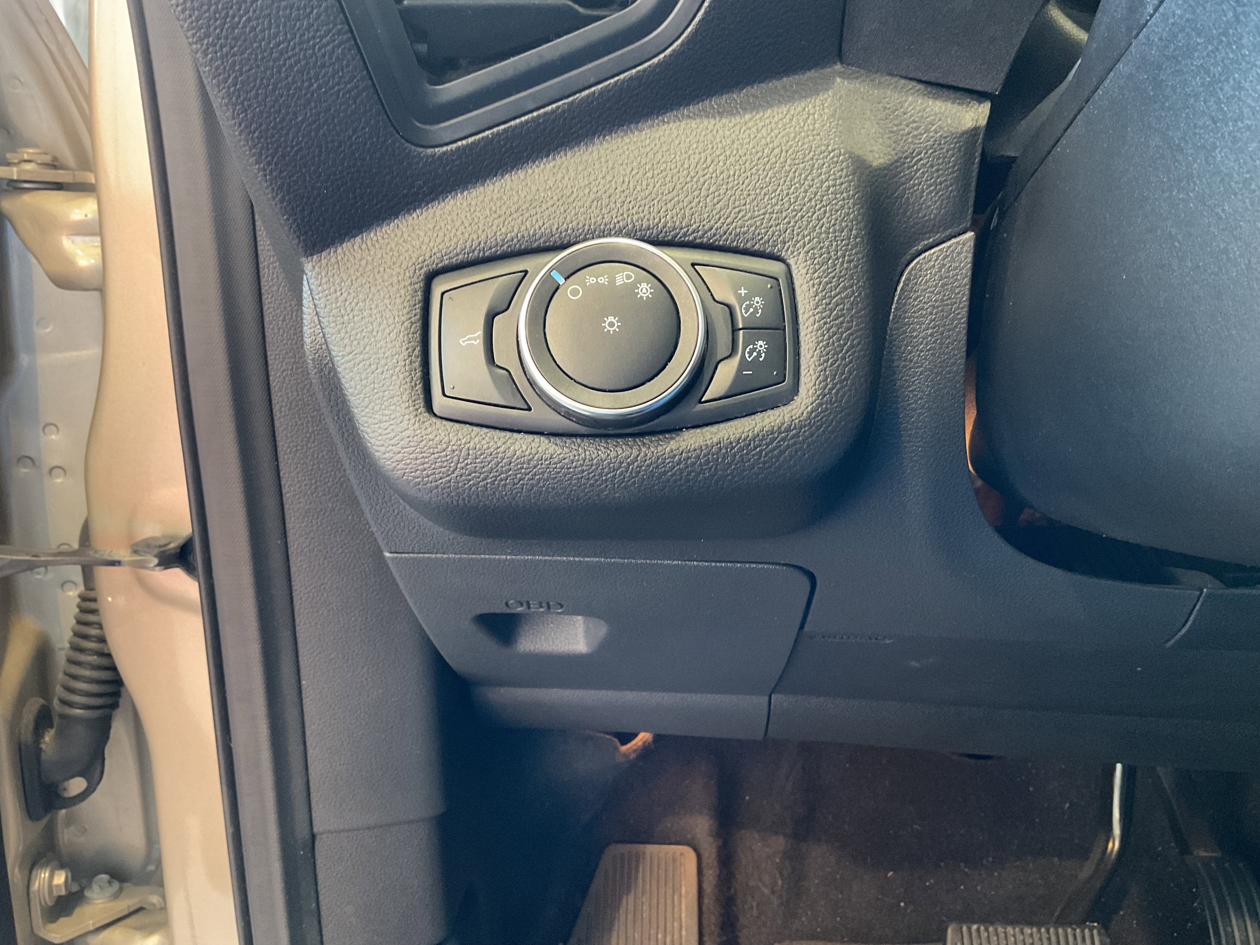 2019 Ford Escape S