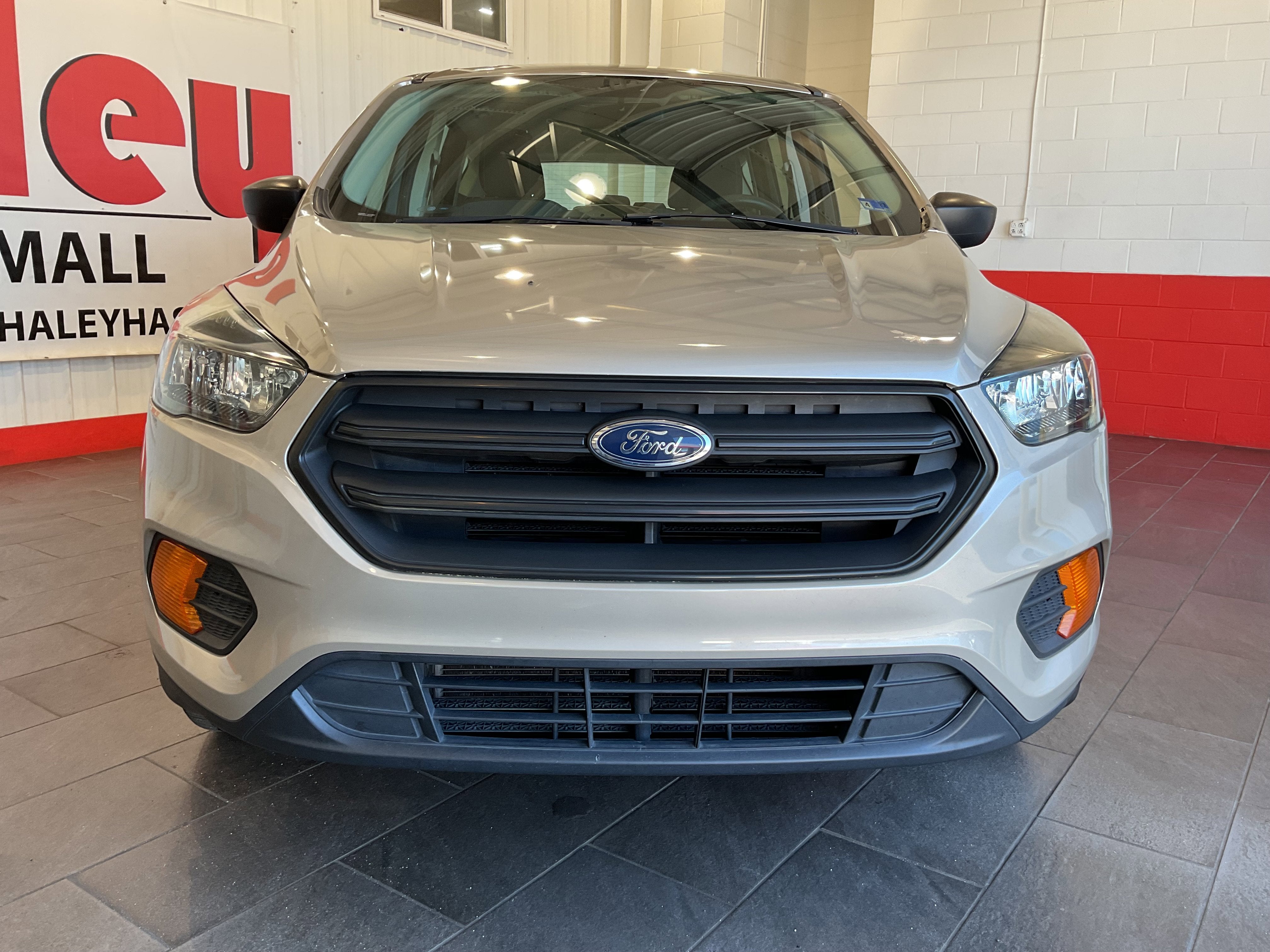 2019 Ford Escape S