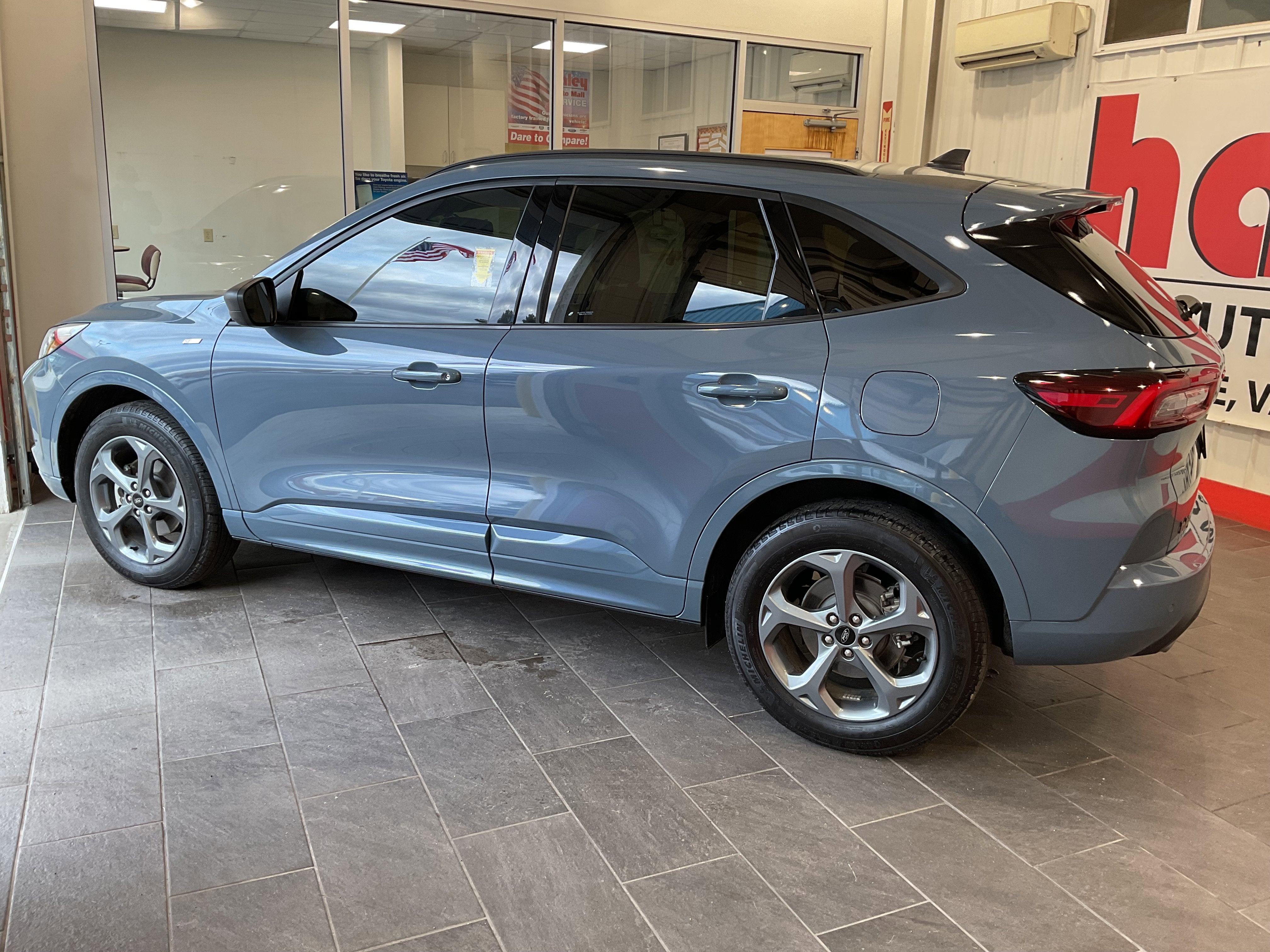 2024 Ford Escape ST-Line