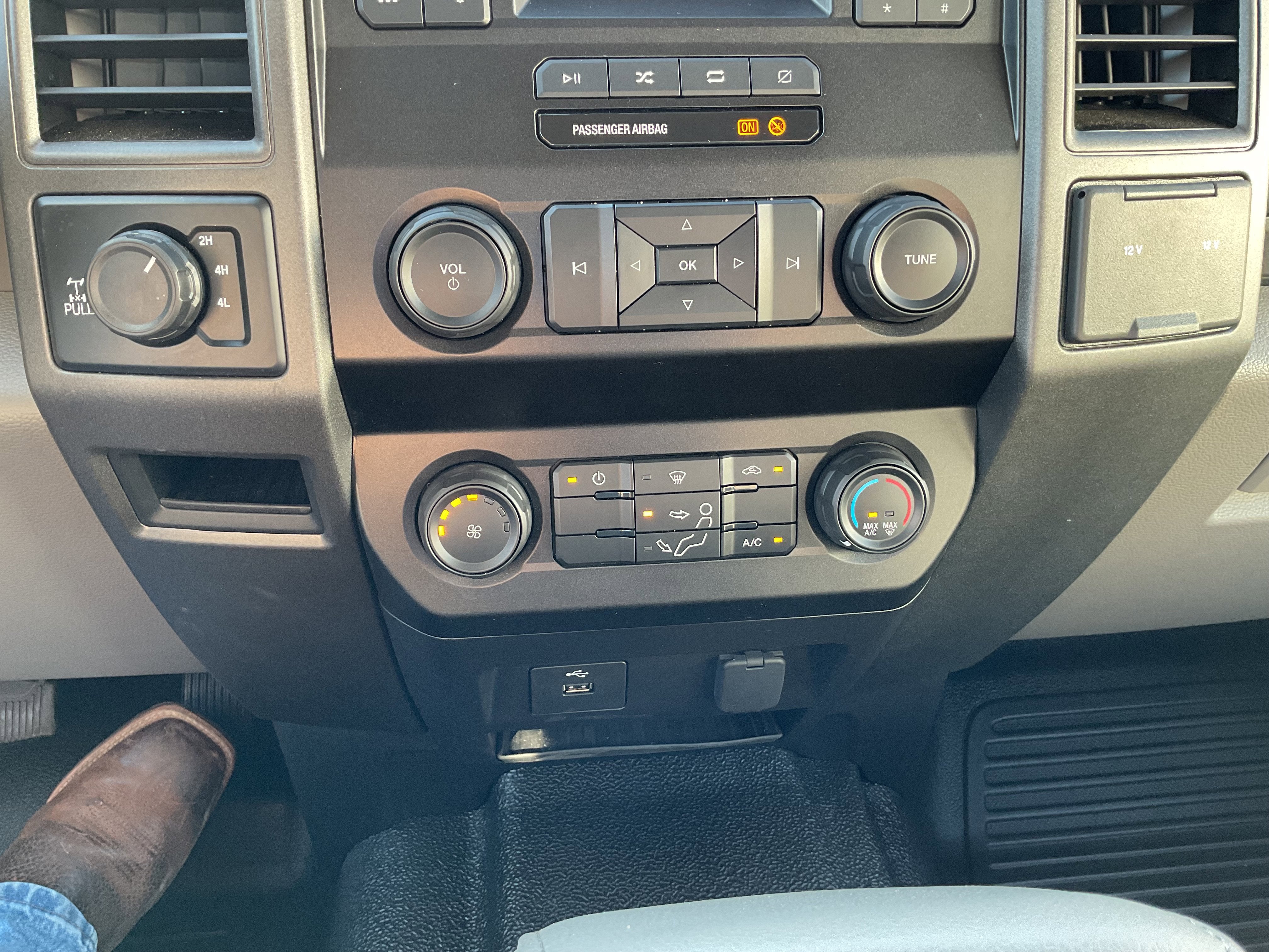 2021 Ford Super Duty F-250 SRW XL