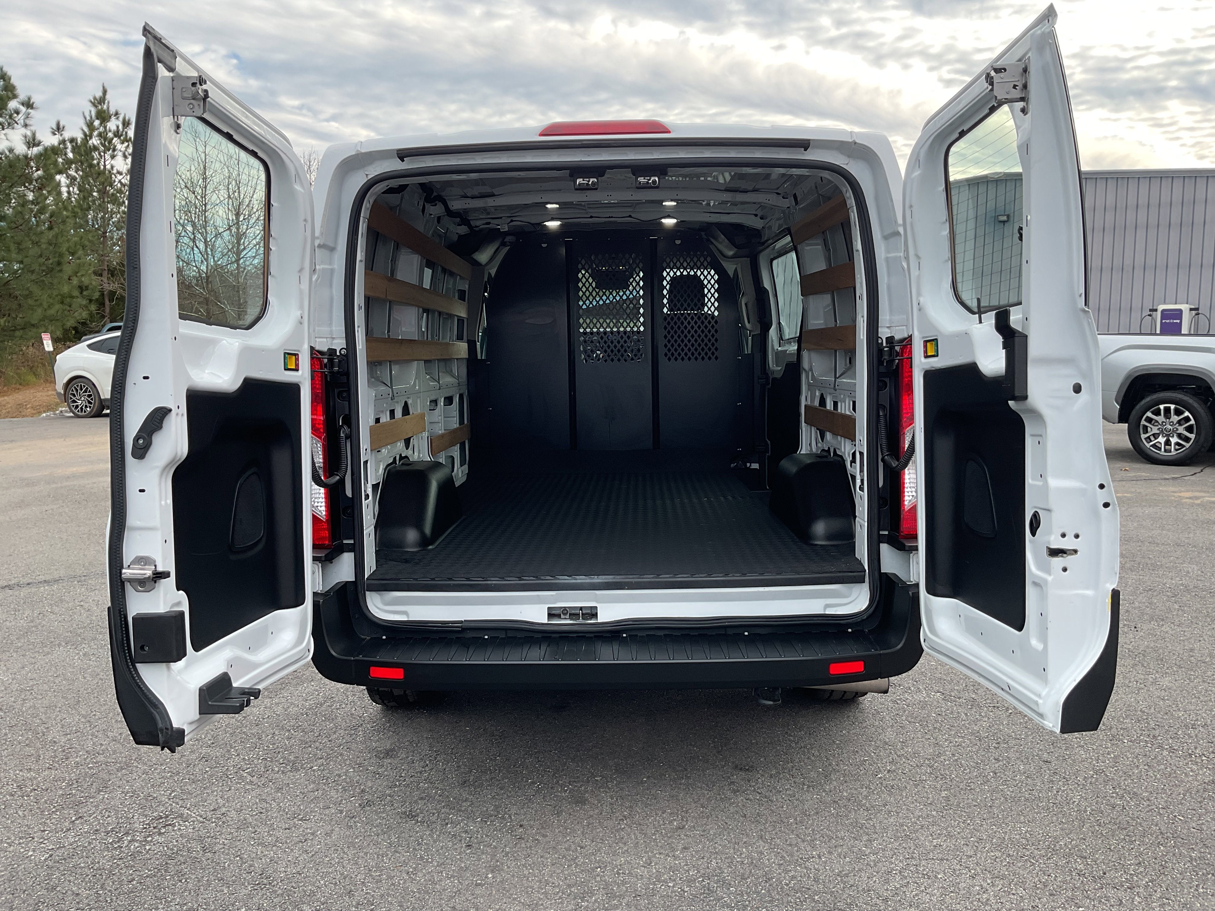 2024 Ford Transit Cargo Van Base