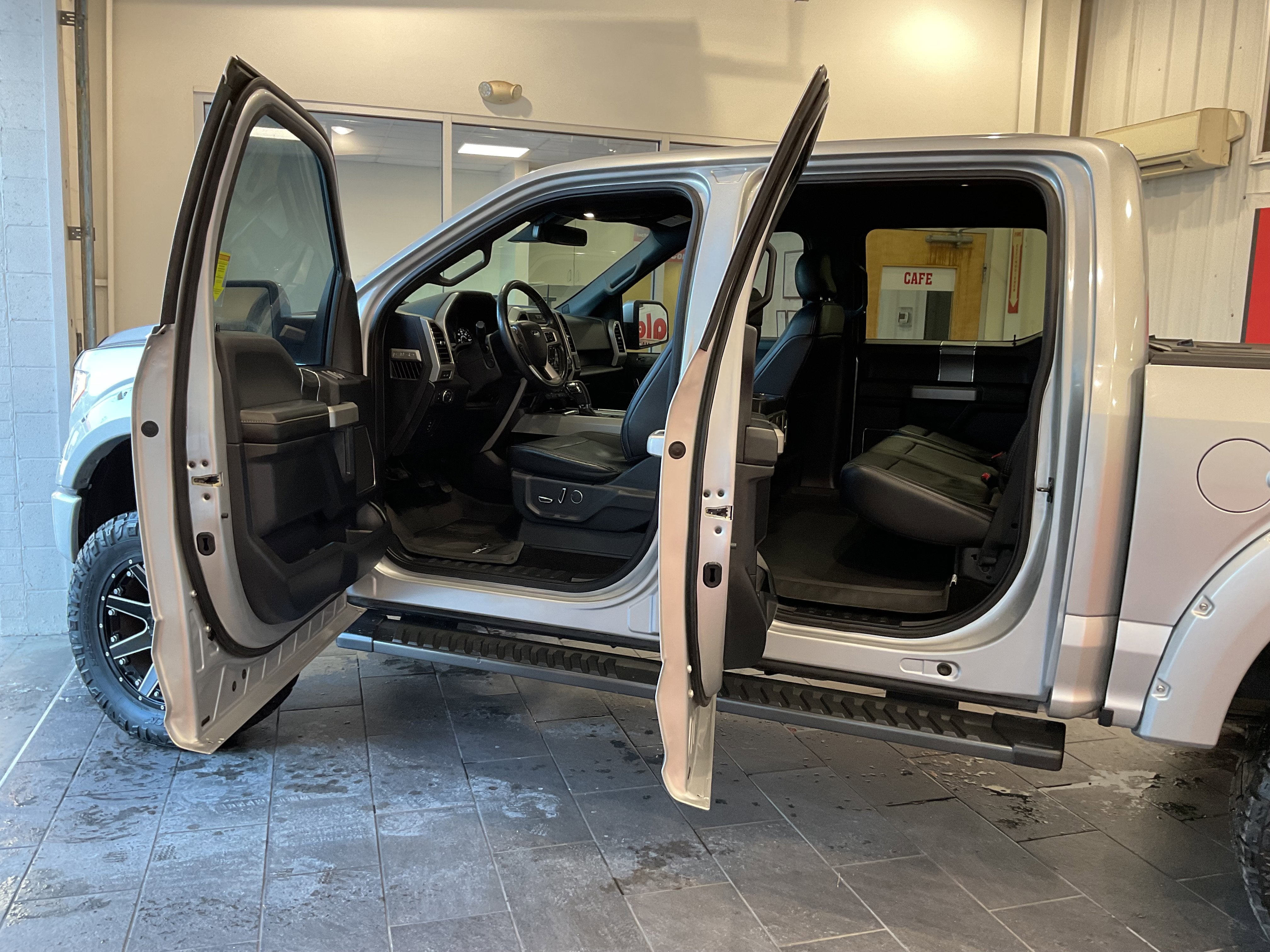 2017 Ford F-150 Lariat