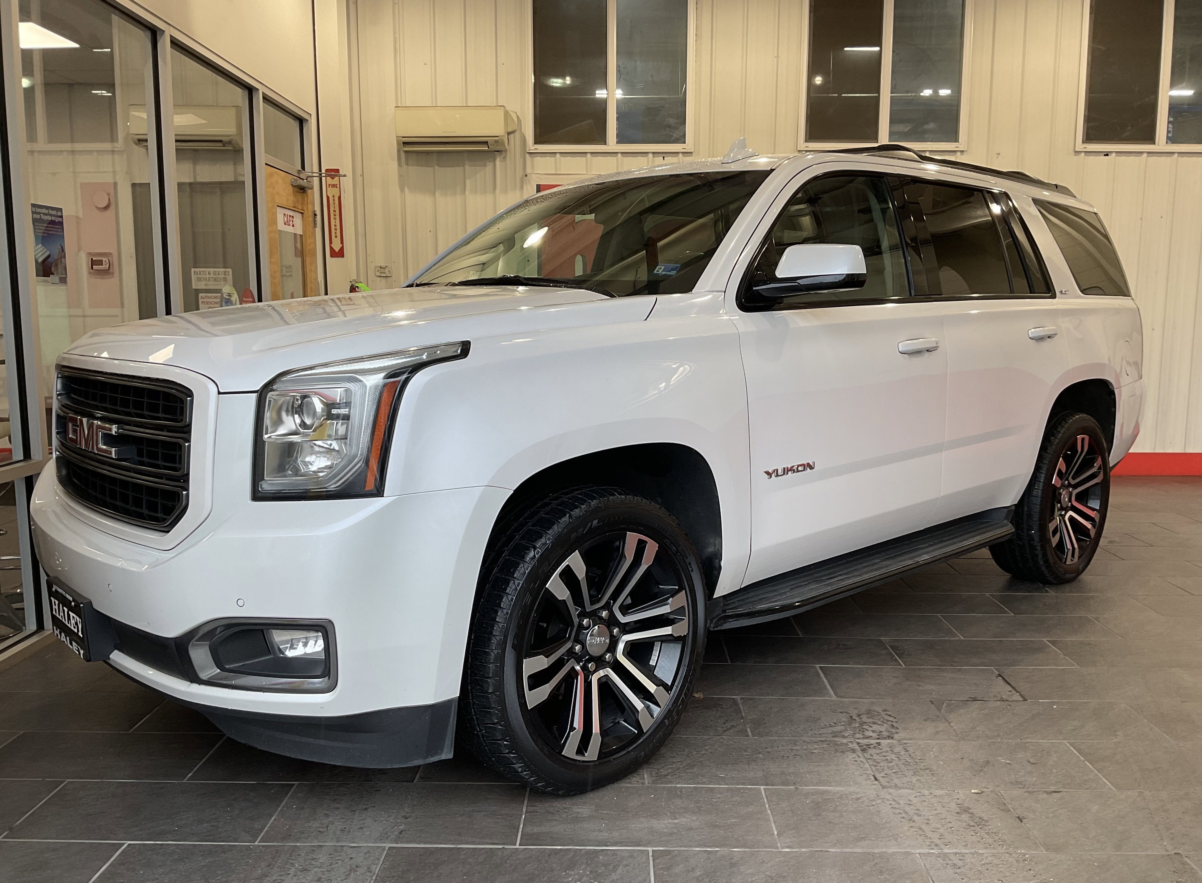 2019 GMC Yukon SLT
