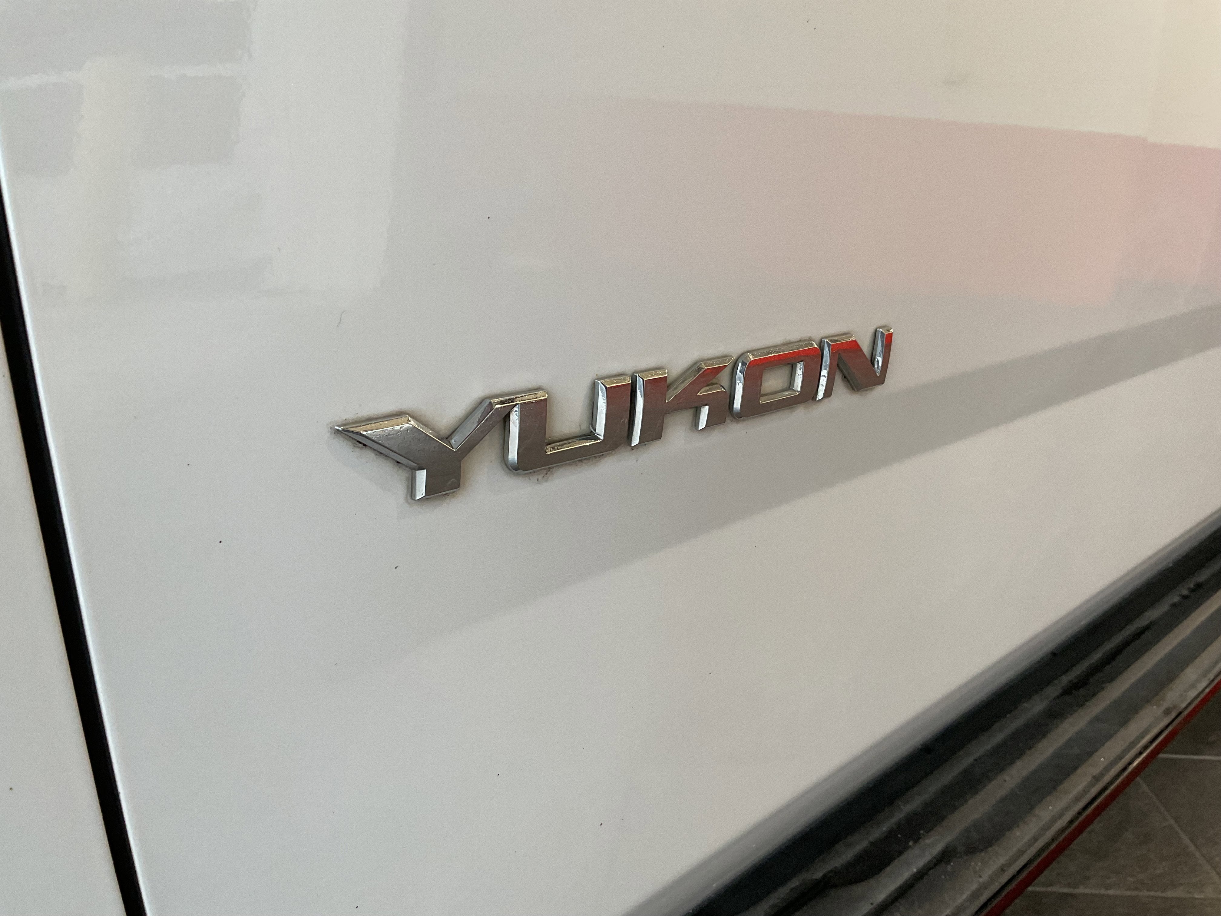 2019 GMC Yukon SLT