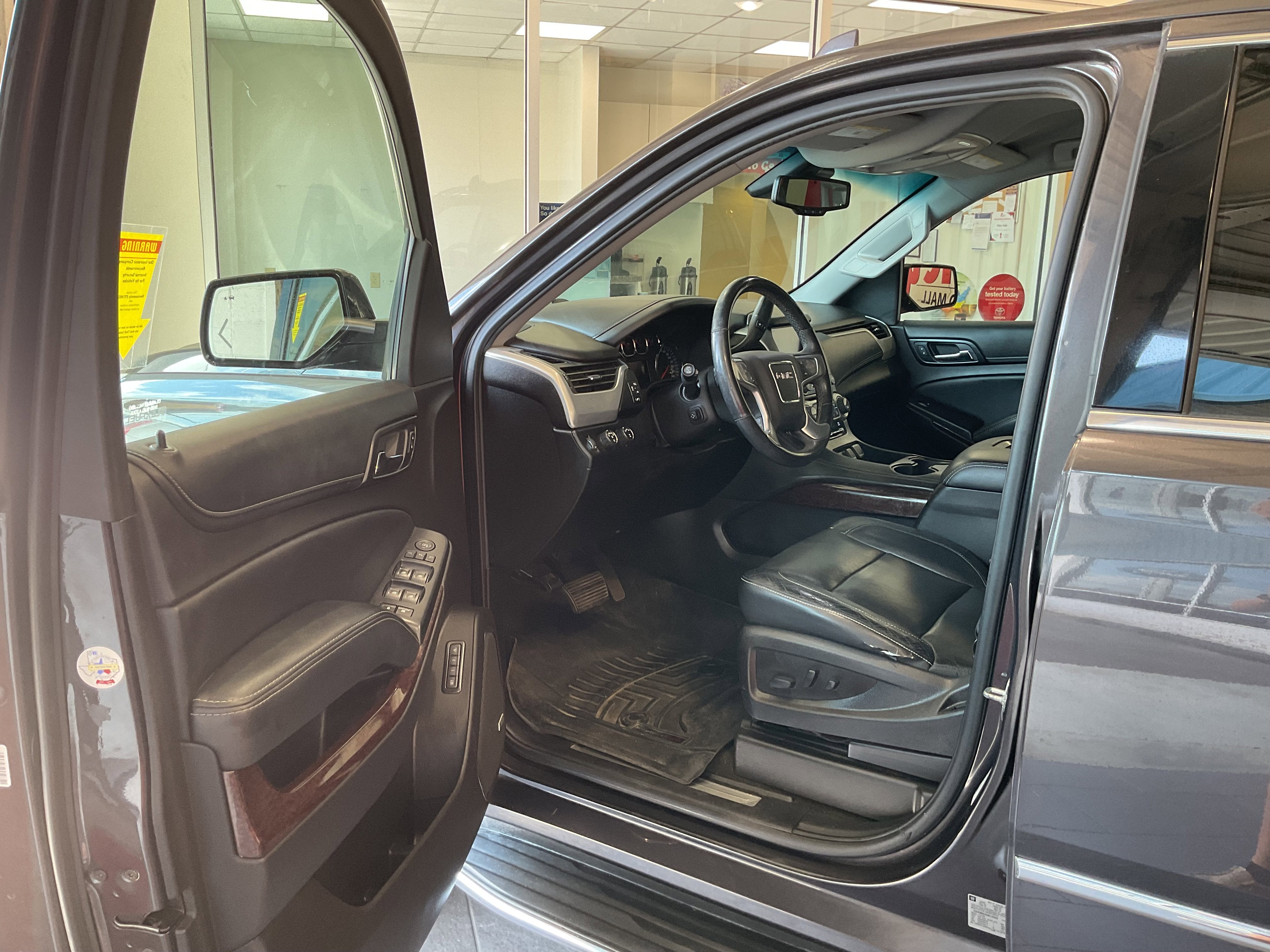 2017 GMC Yukon SLT