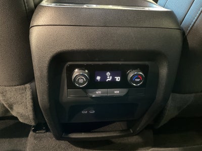 2025 Chevrolet Traverse FWD LT