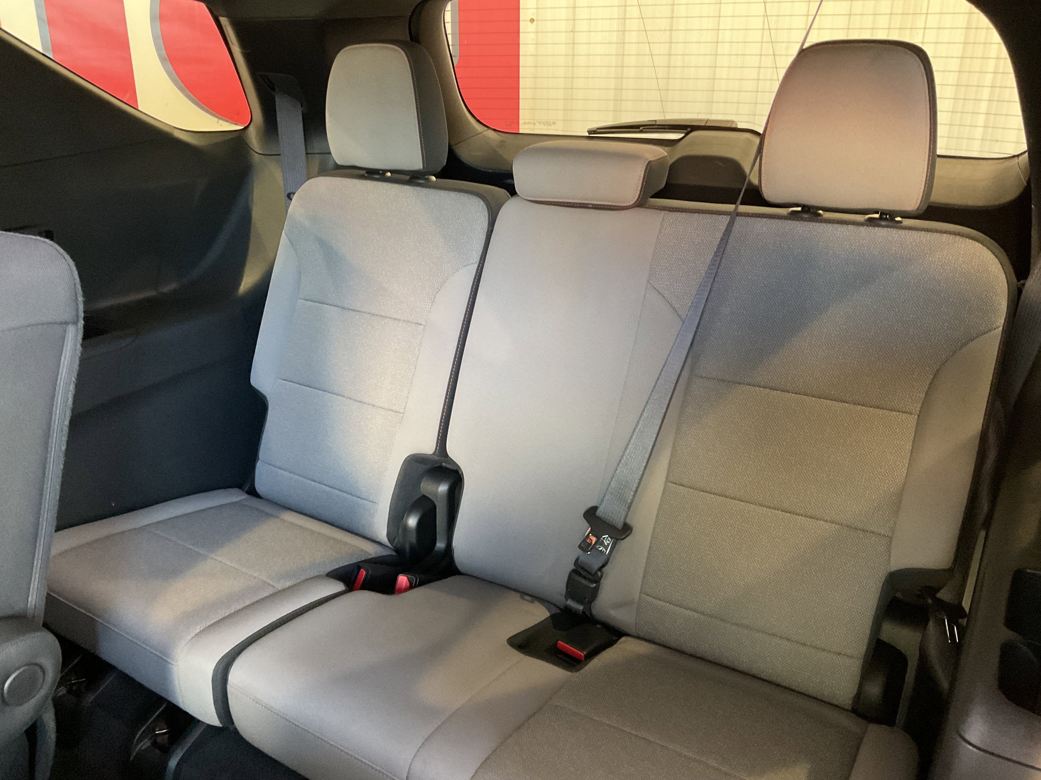 2025 Chevrolet Traverse FWD LT