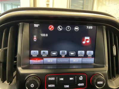 2016 GMC Canyon 4WD SLT