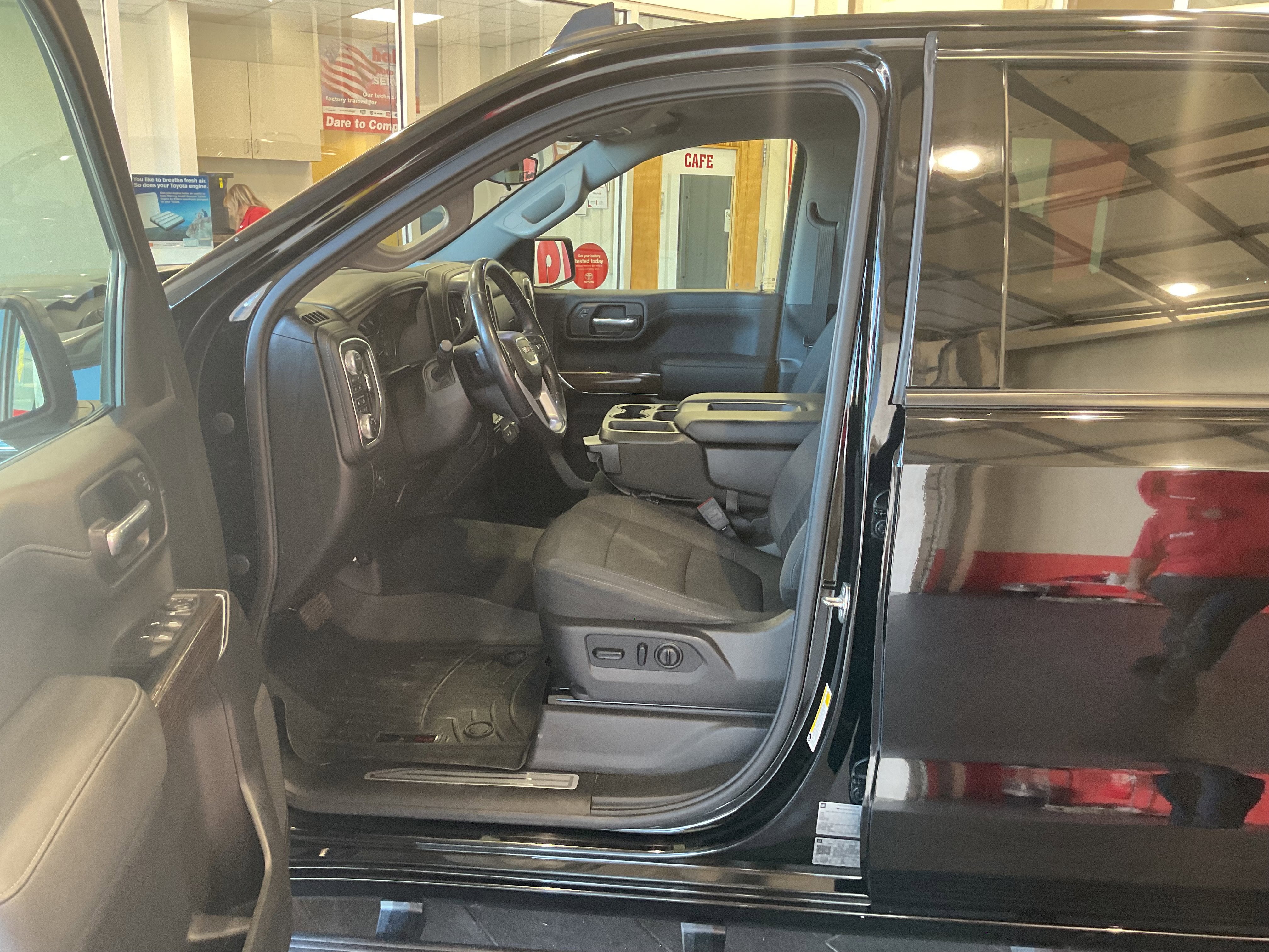 2020 GMC Sierra 1500 Elevation