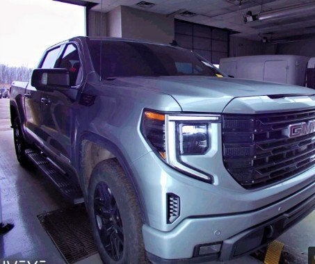 2024 GMC Sierra 1500 Elevation