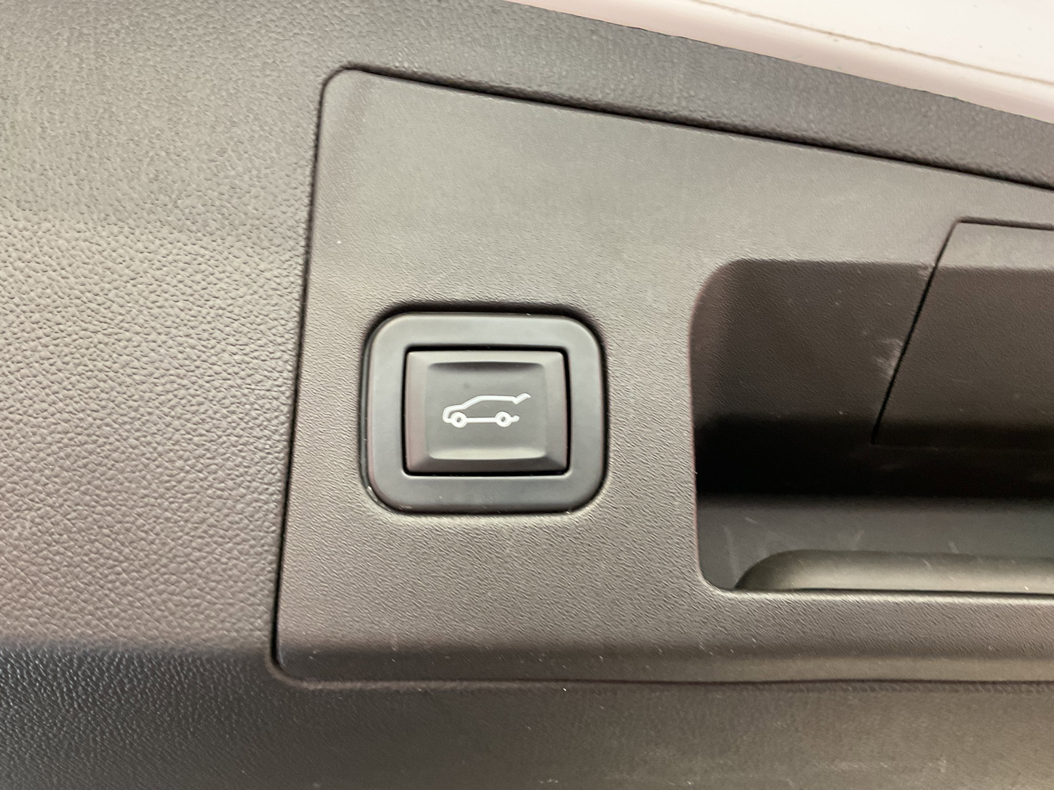 2018 Cadillac XT5 Luxury FWD