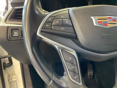 2018 Cadillac XT5 Luxury FWD