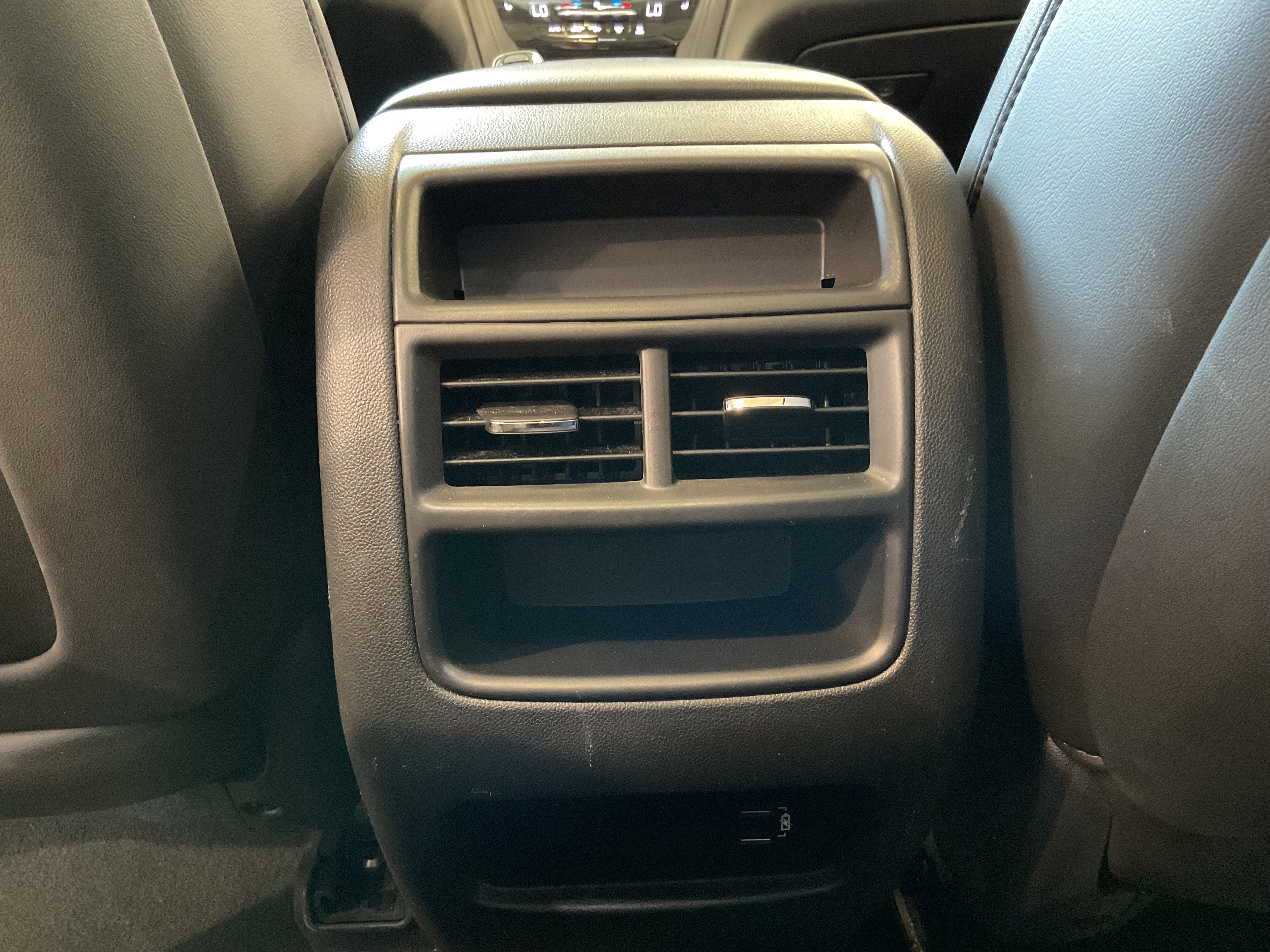 2018 Cadillac XT5 Luxury FWD