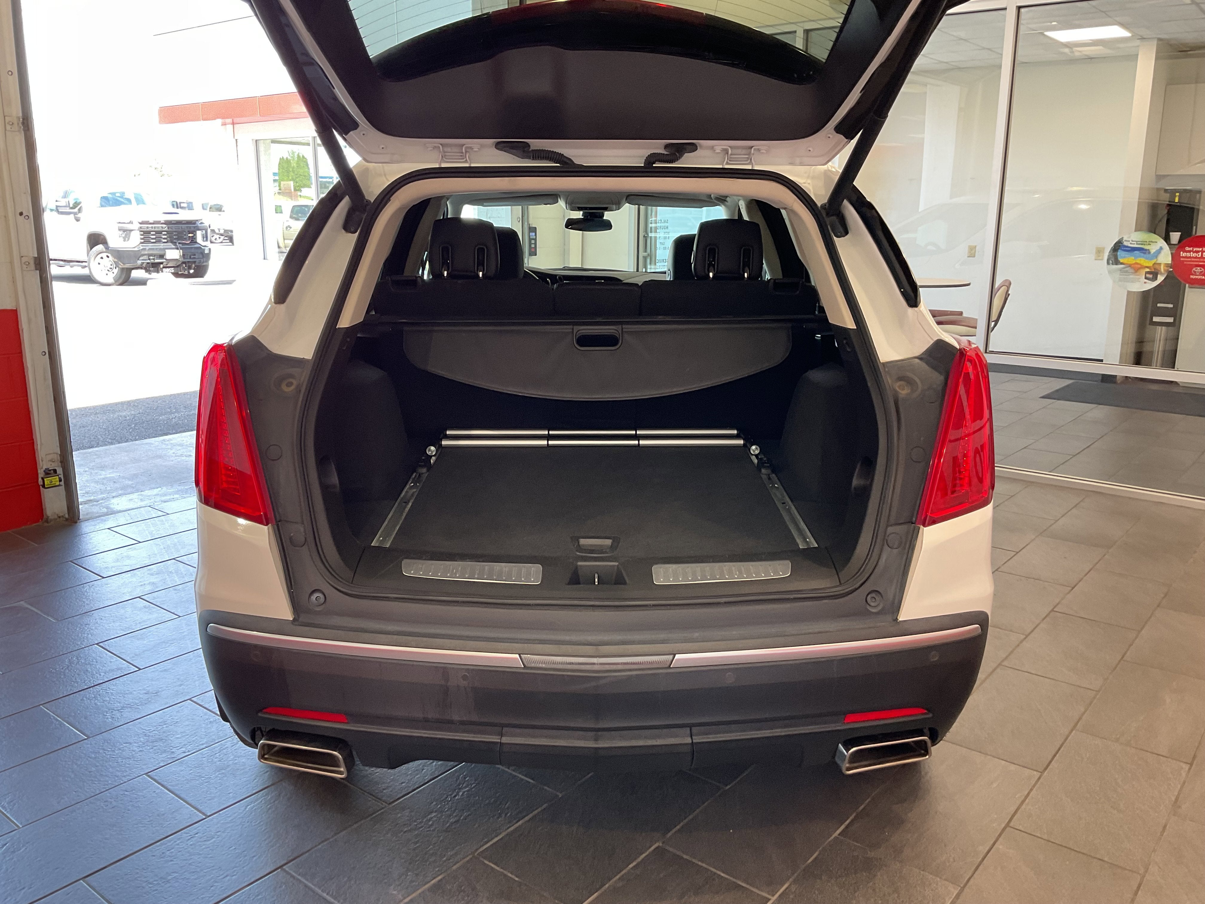 2018 Cadillac XT5 Luxury FWD