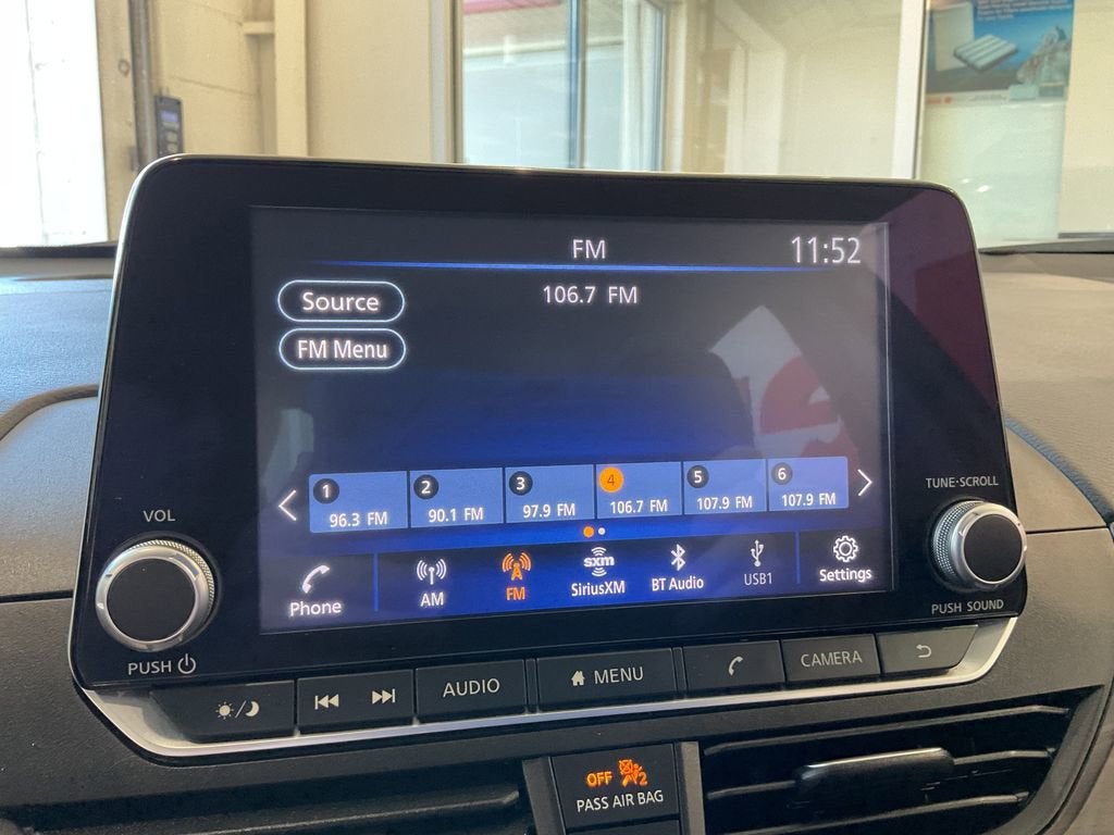 2025 Nissan Altima SV