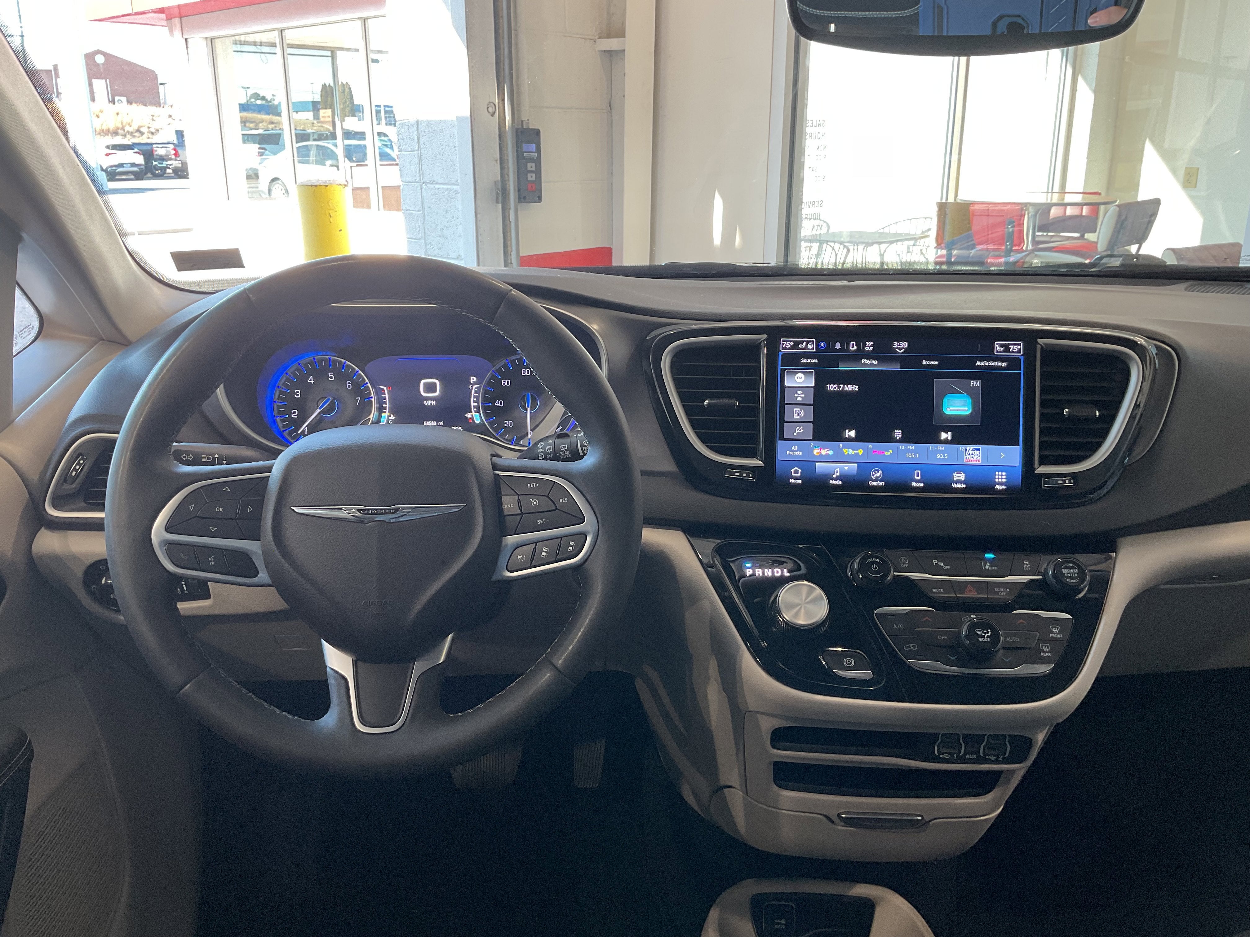 2024 Chrysler Pacifica Touring L