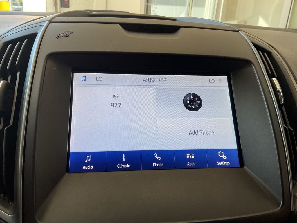 2020 Ford Edge SE