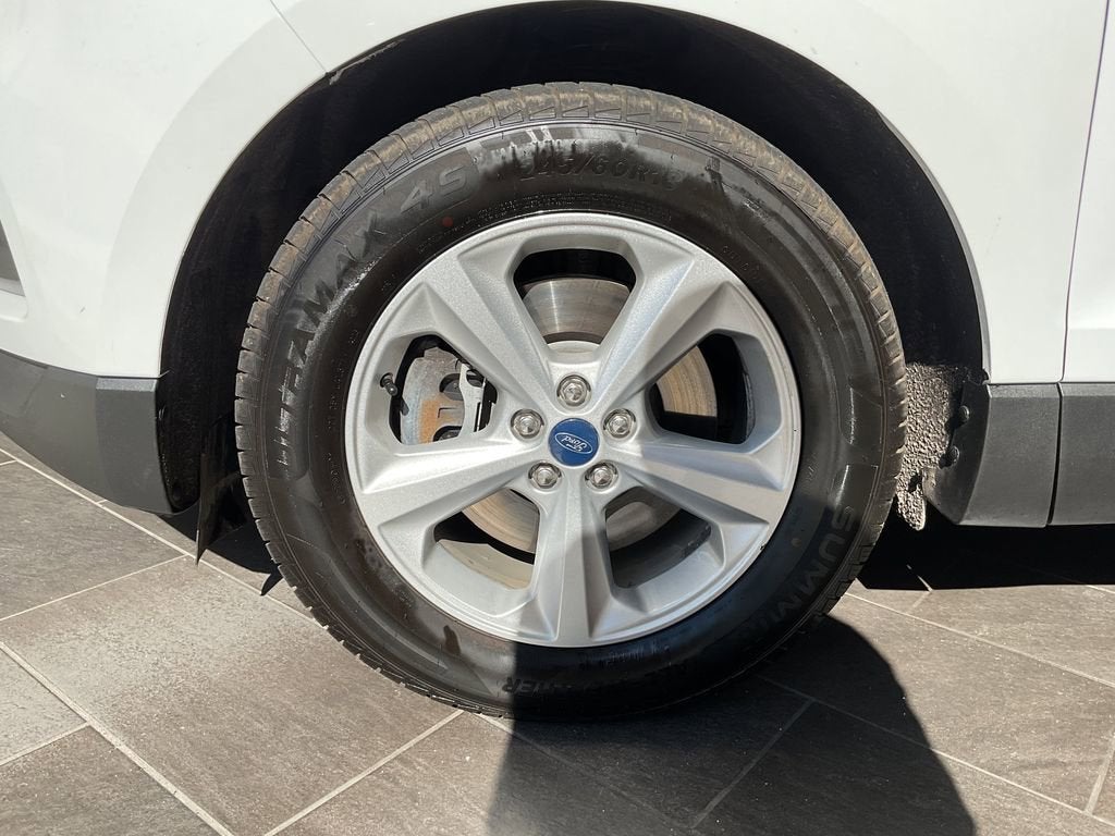 2020 Ford Edge SE