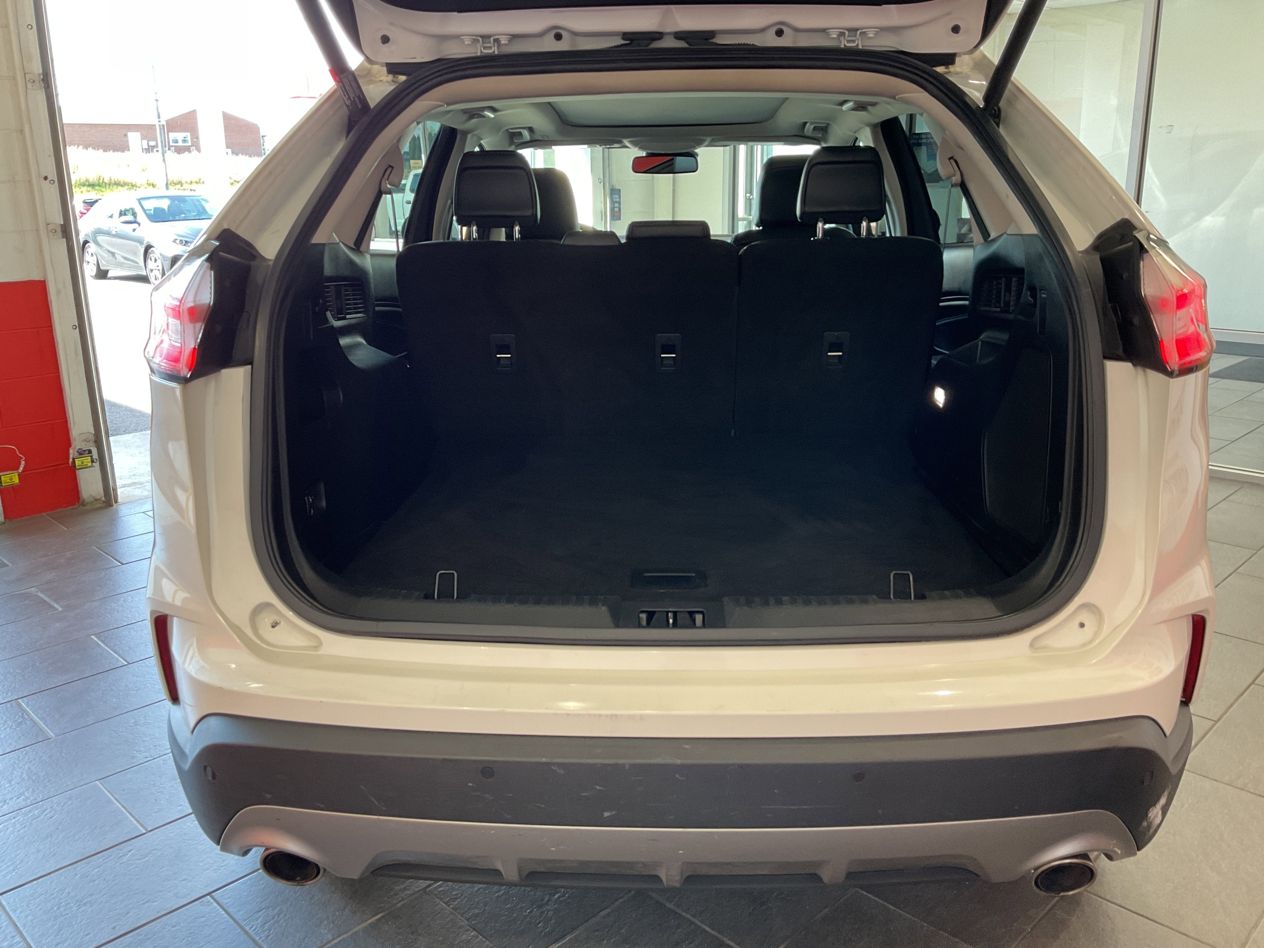 2021 Ford Edge Titanium