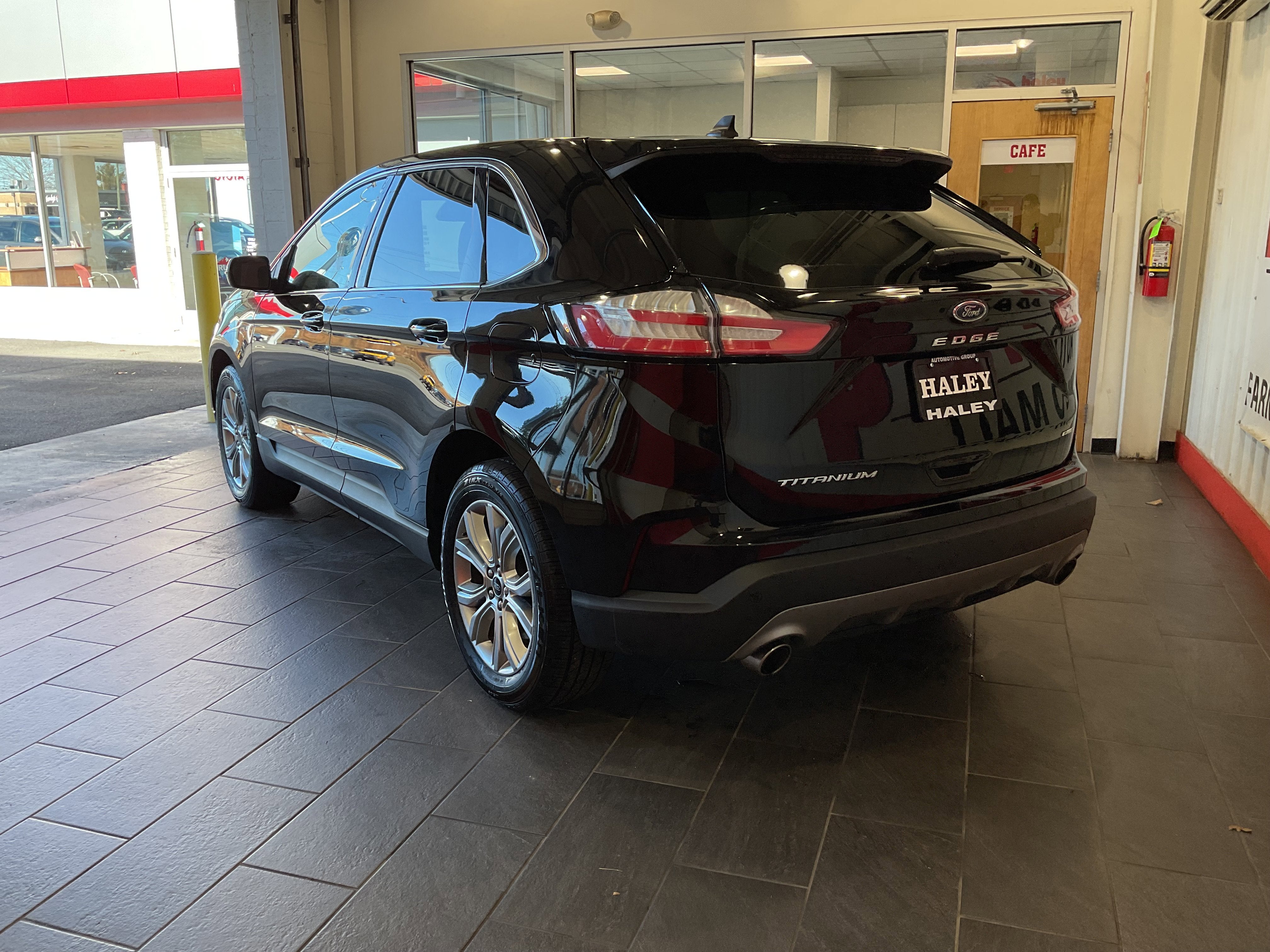 2024 Ford Edge Titanium