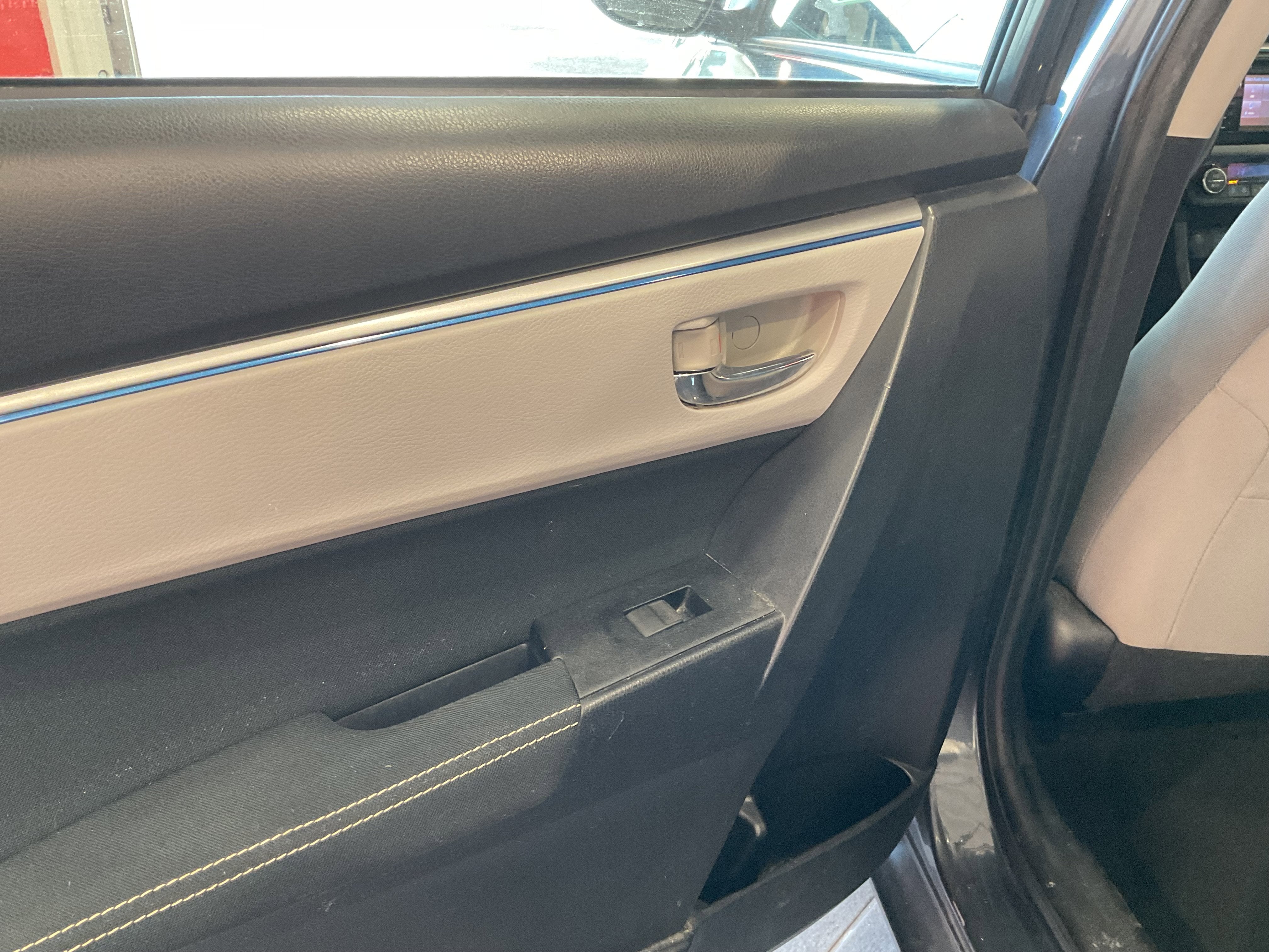 2015 Toyota Corolla LE ECO