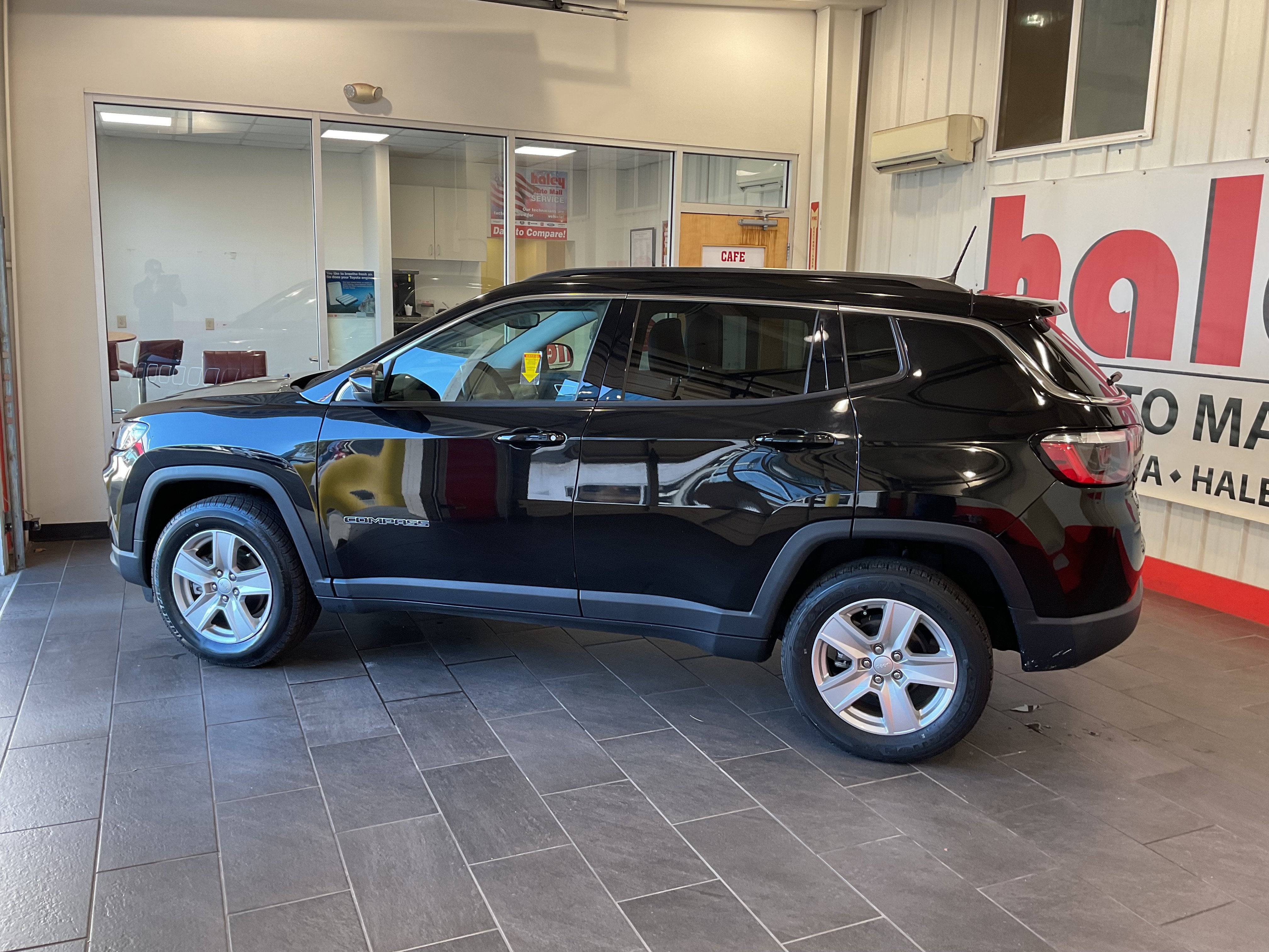2022 Jeep Compass Latitude