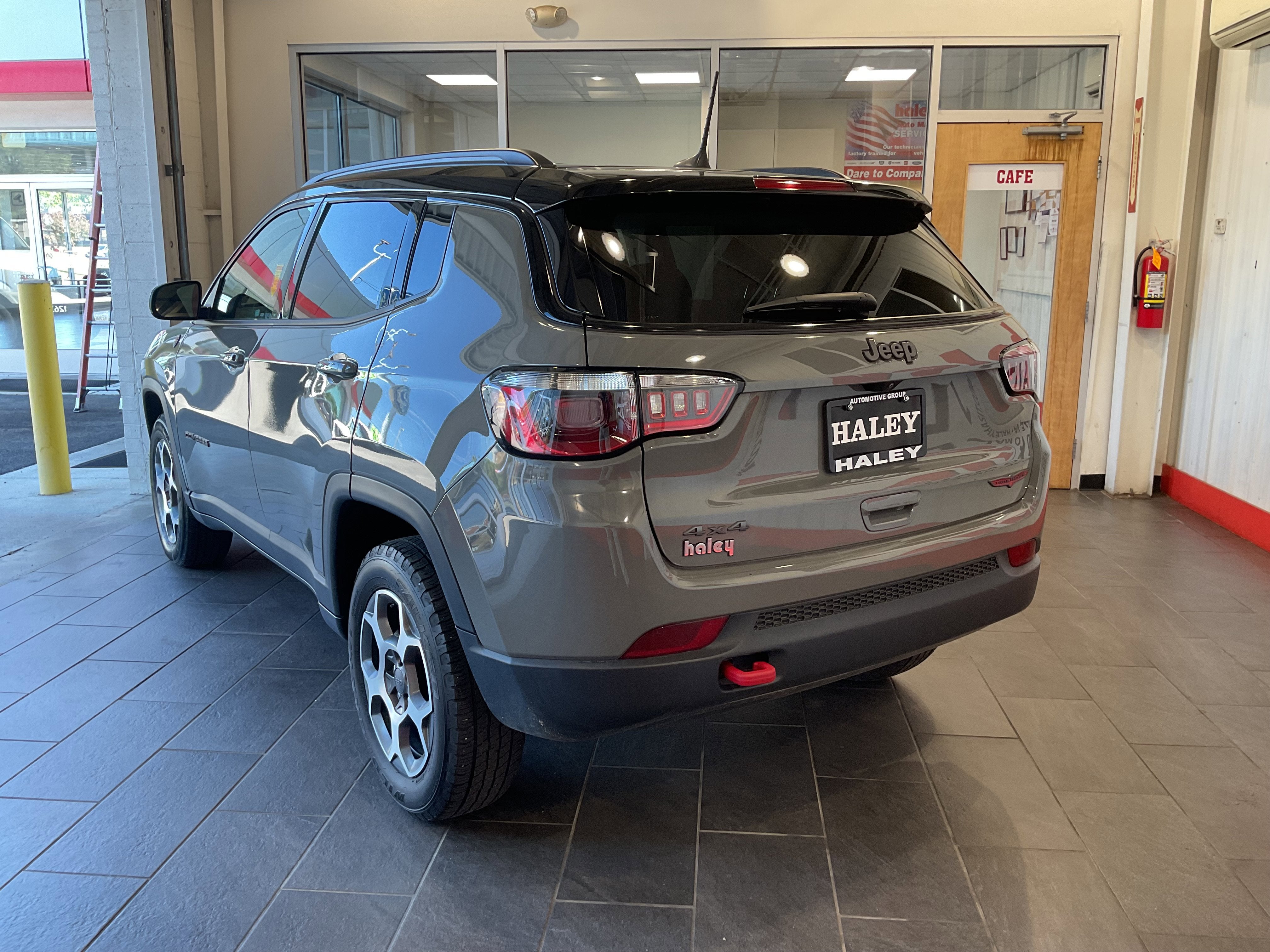 2022 Jeep Compass Trailhawk