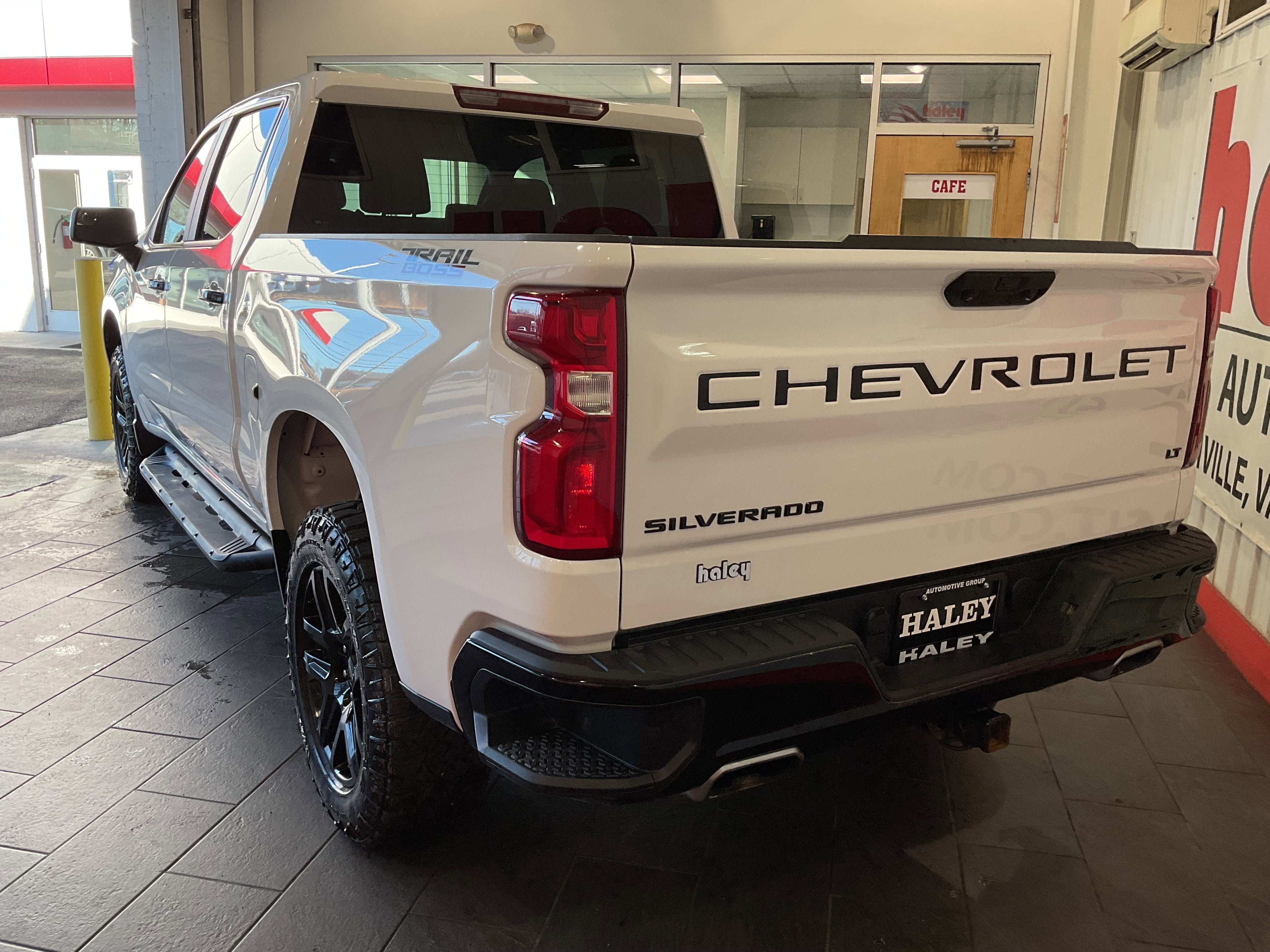 2023 Chevrolet Silverado 1500 LT Trail Boss