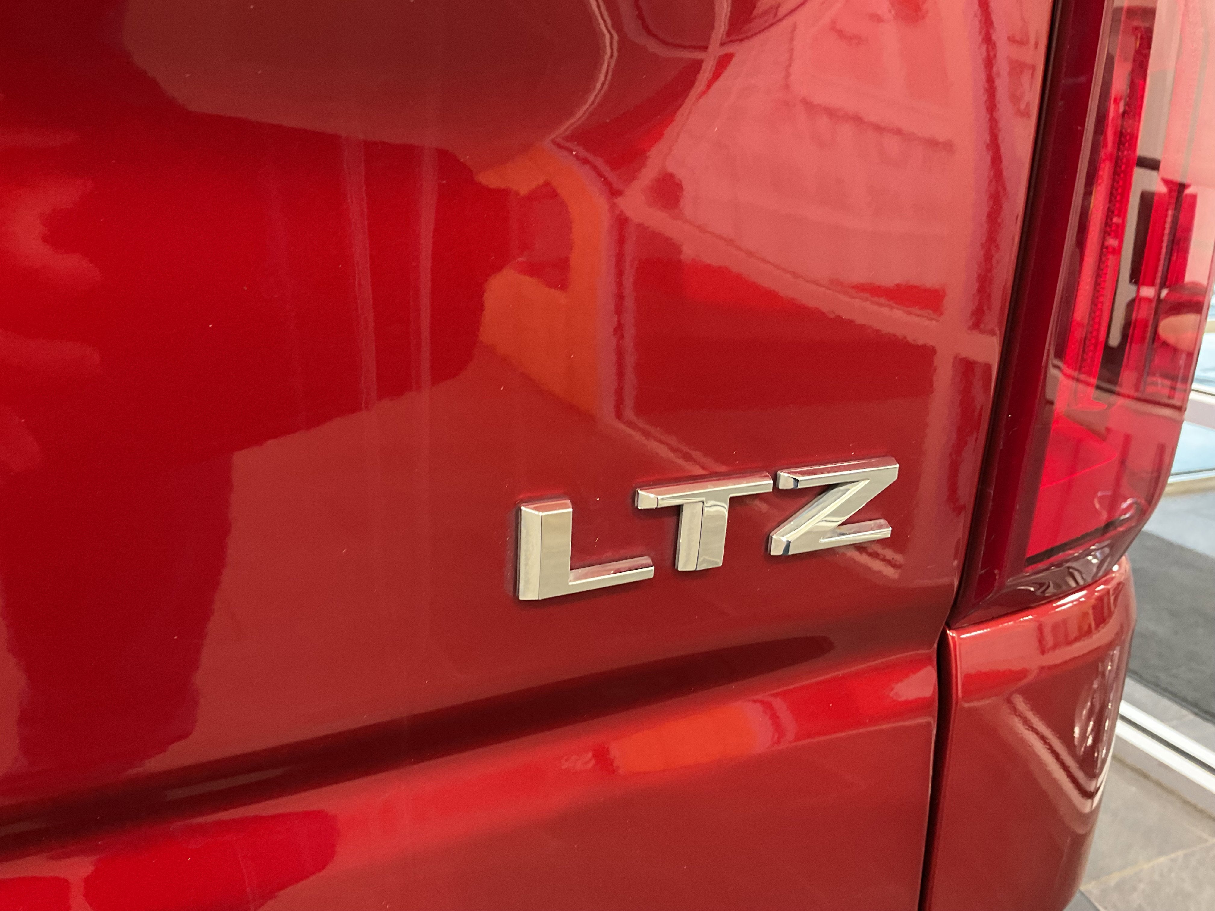 2024 Chevrolet Silverado 1500 LTZ