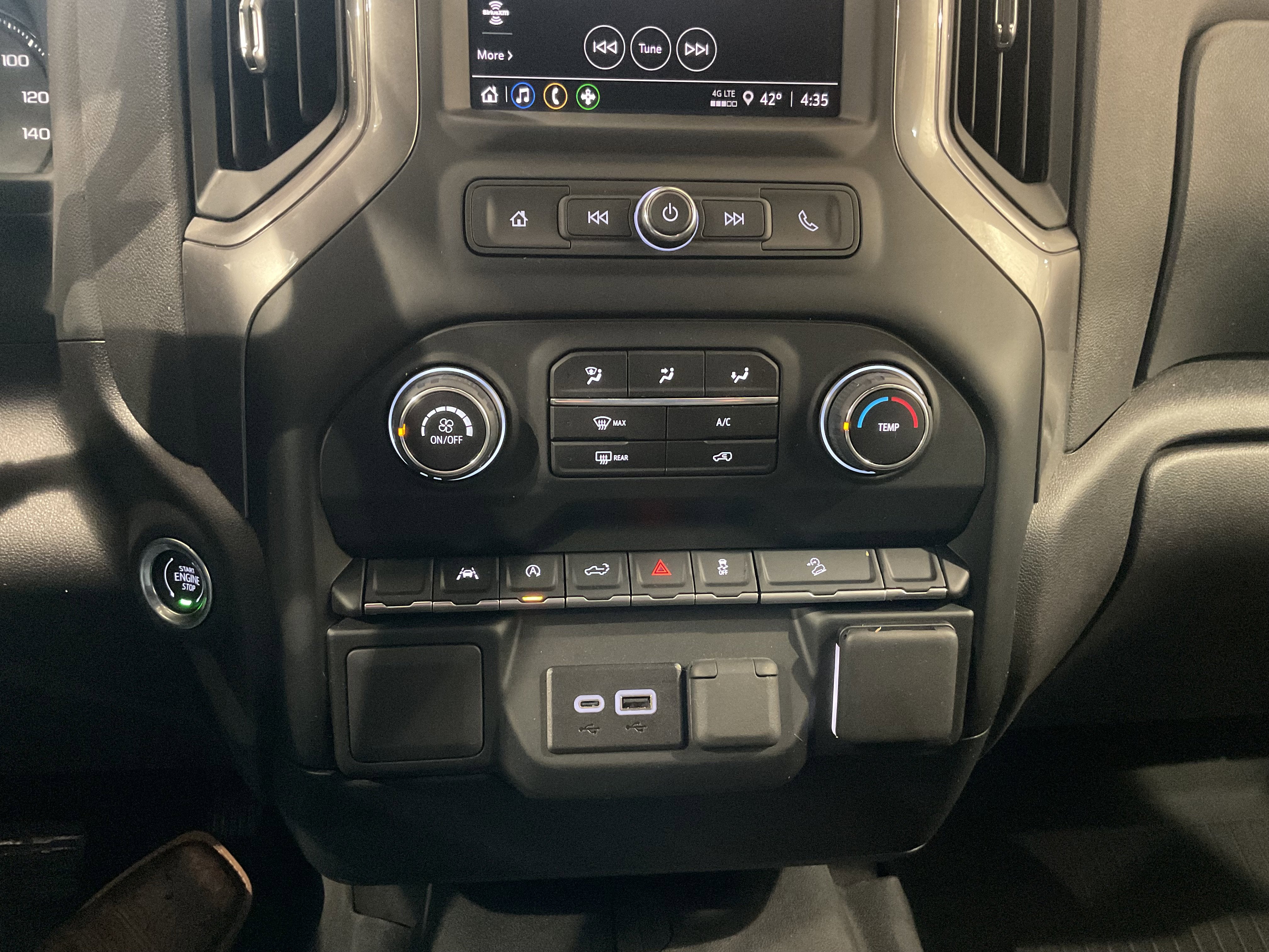 2025 Chevrolet Silverado 1500 Custom Trail Boss