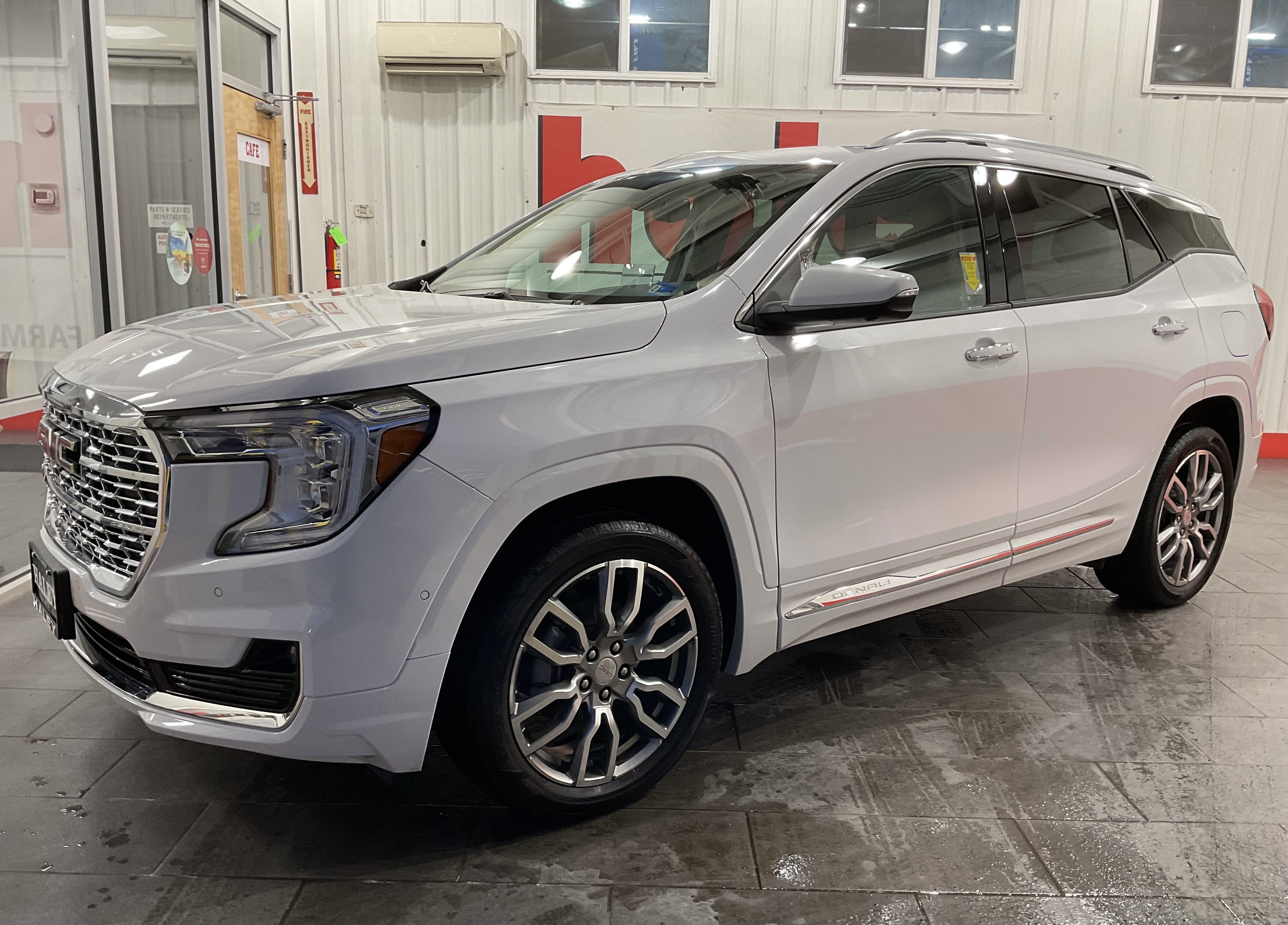2024 GMC Terrain Denali