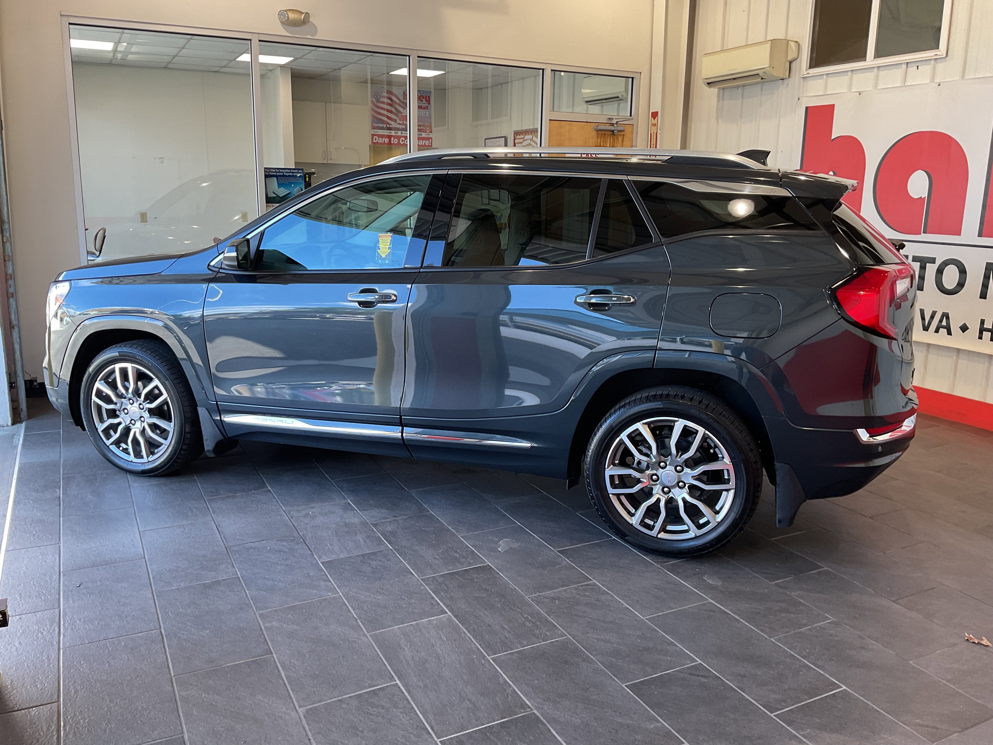 2022 GMC Terrain Denali