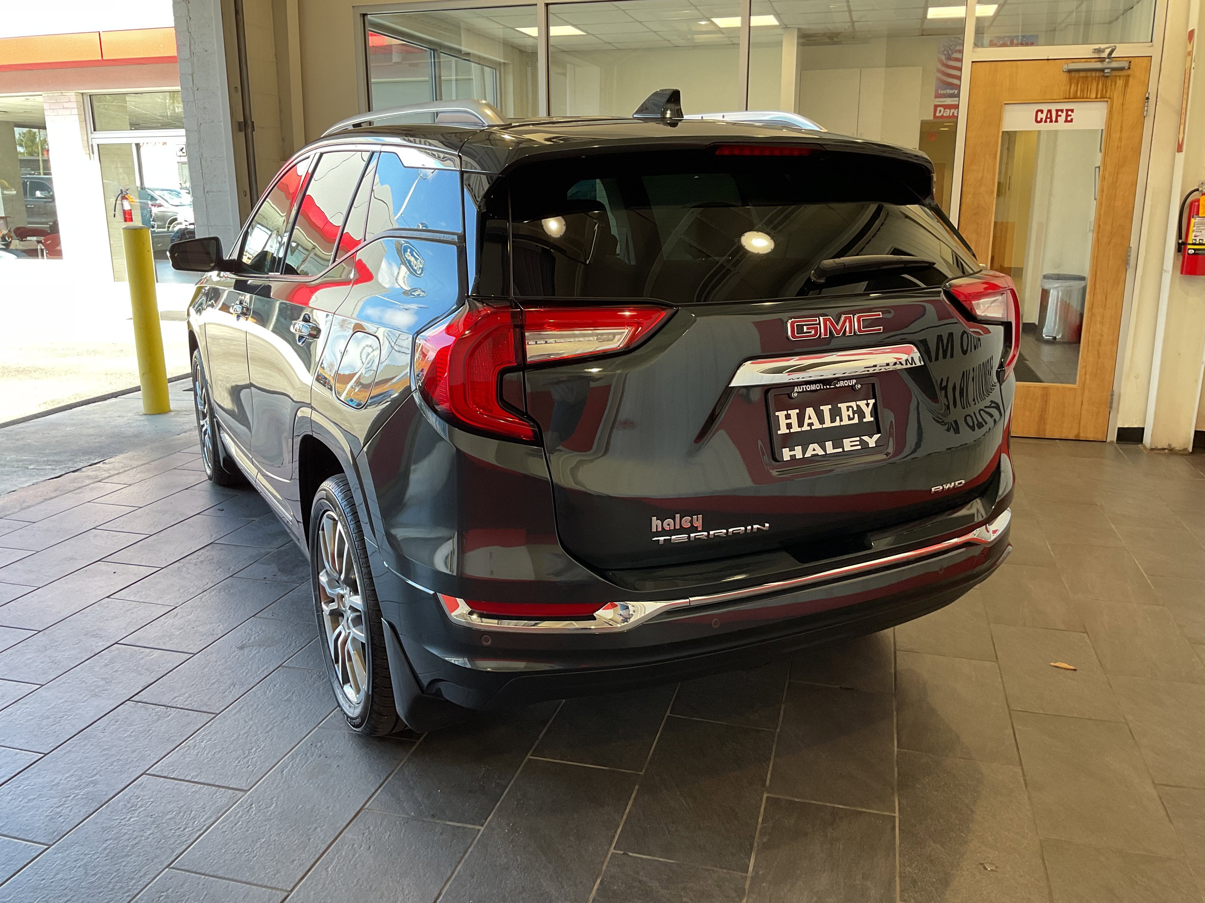 2022 GMC Terrain Denali