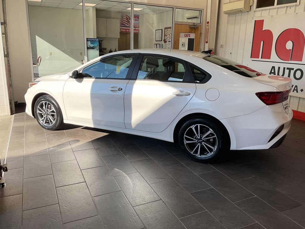 2023 Kia Forte LXS