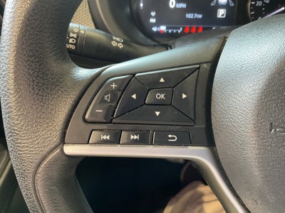 2022 Nissan Kicks SV